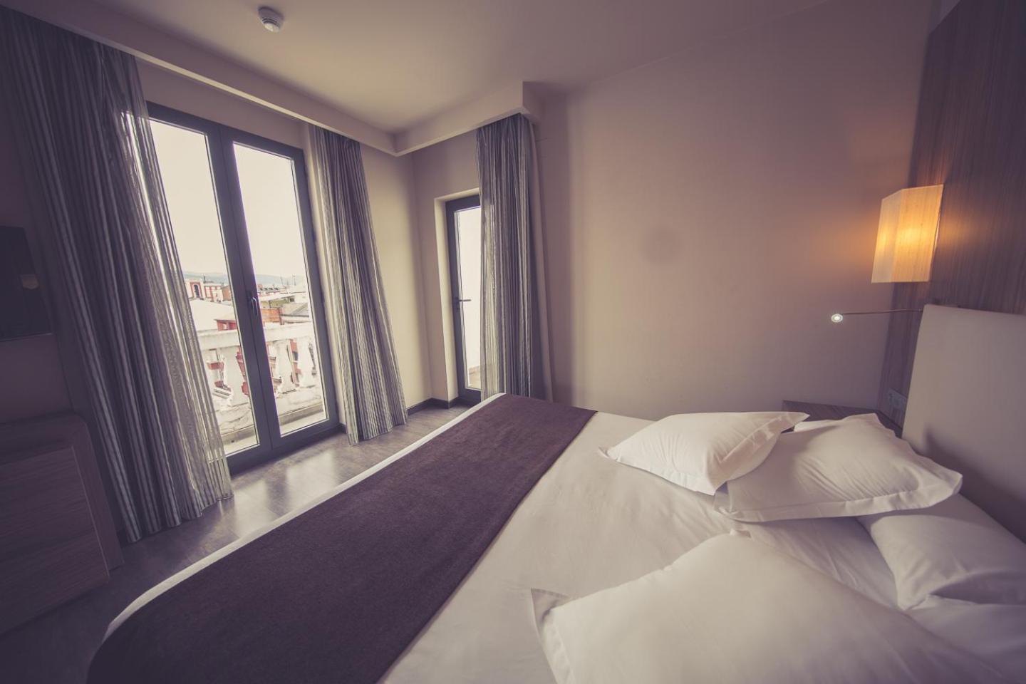 Superior Double Room - Photo 3