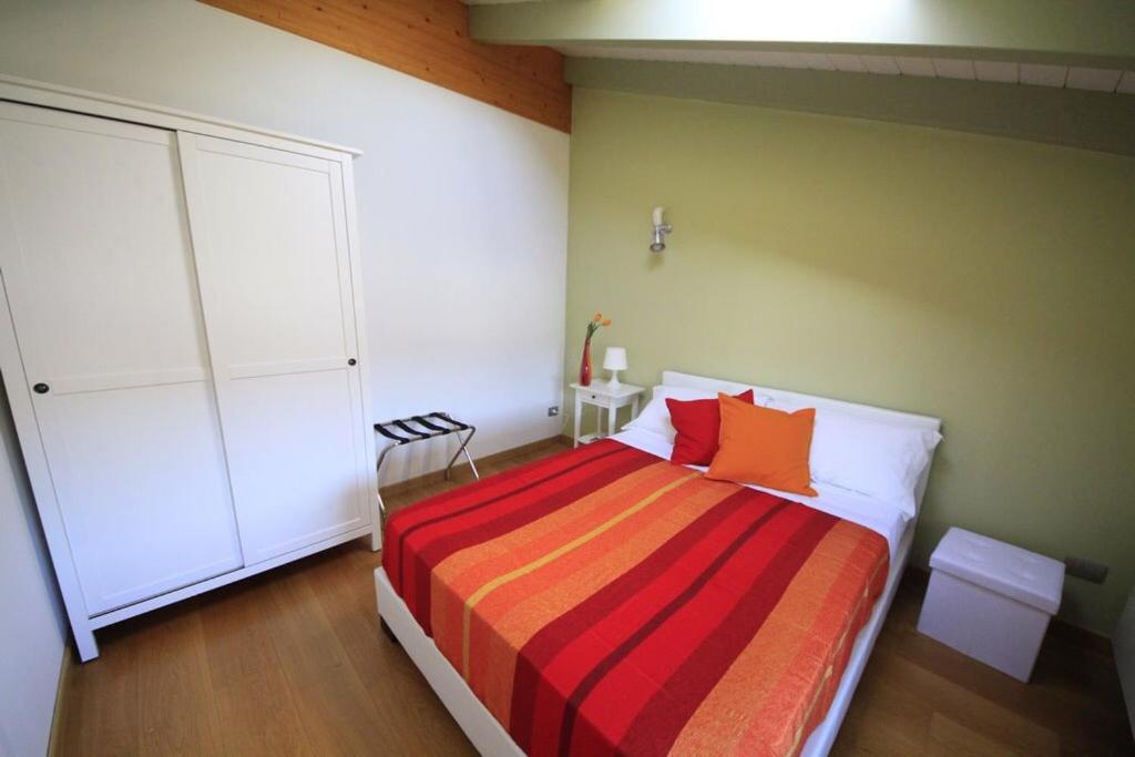 Small Double Room - Photo 5