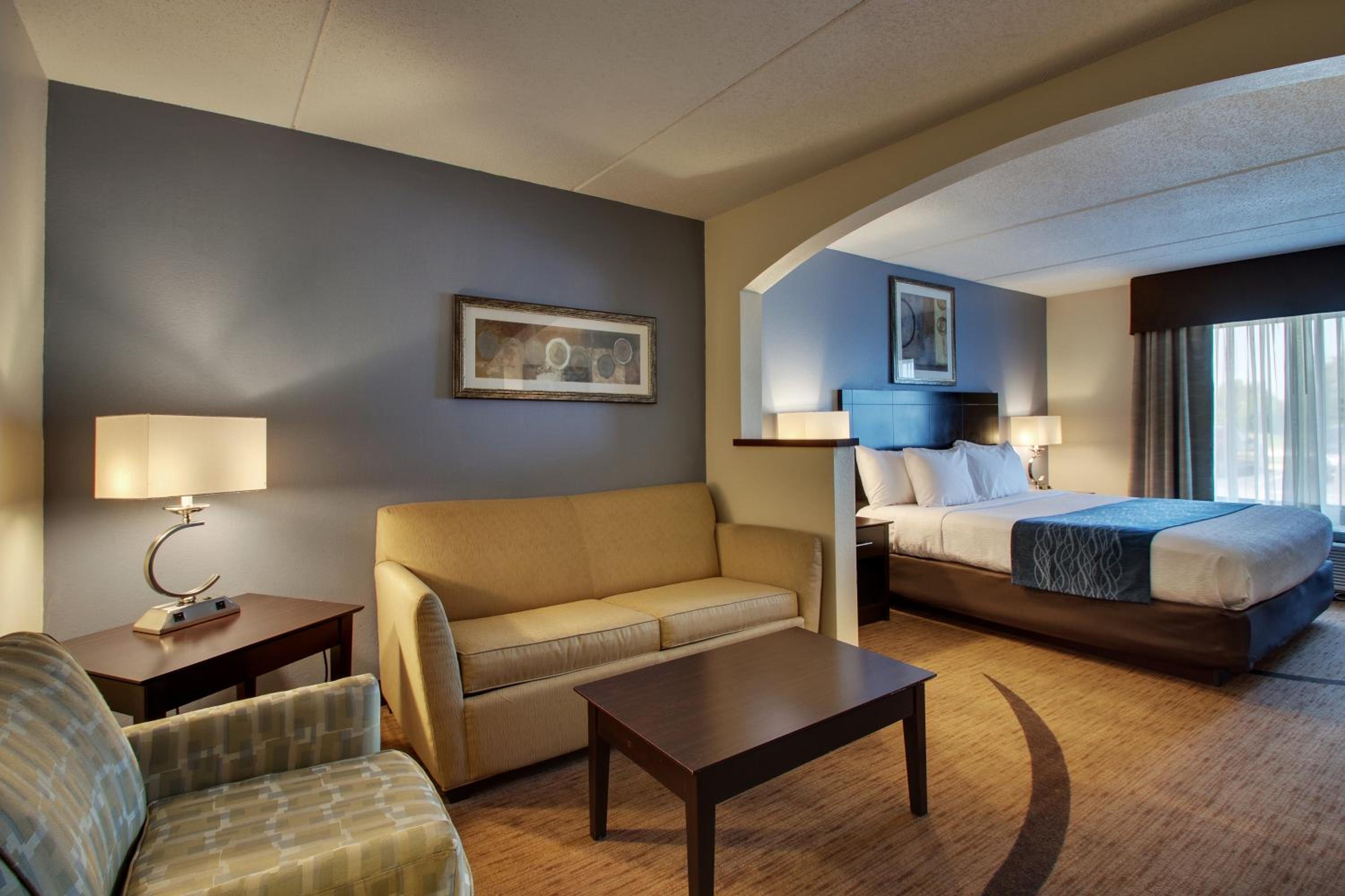 Standard Suite - Photo 4