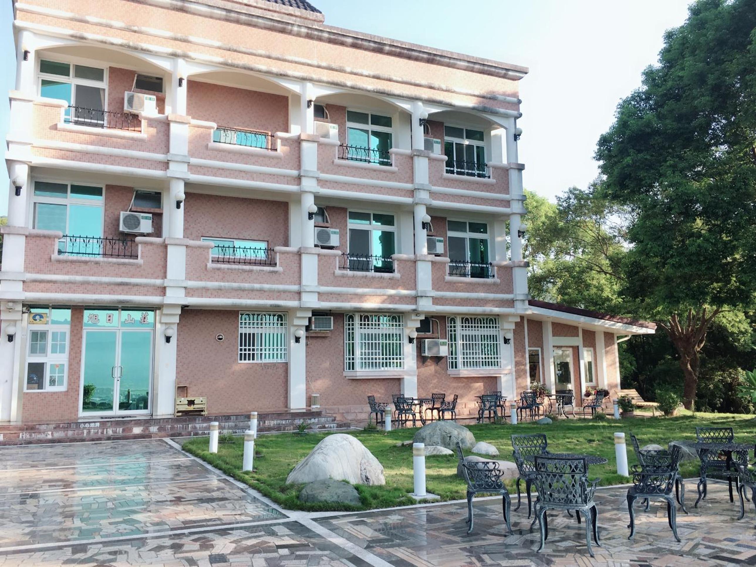 Quadruple Room with Balcony photo 2