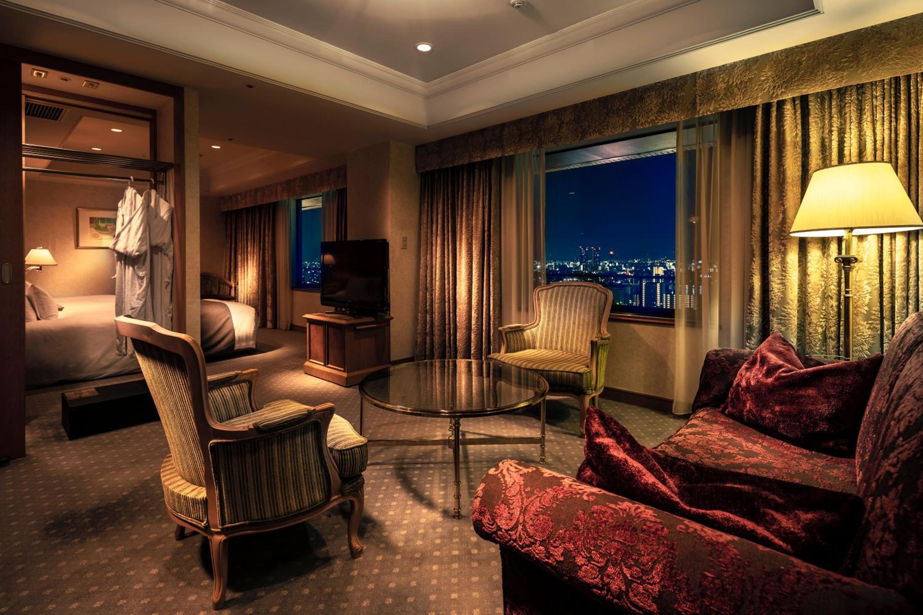 Royal Suite - Non-Smoking photo 3