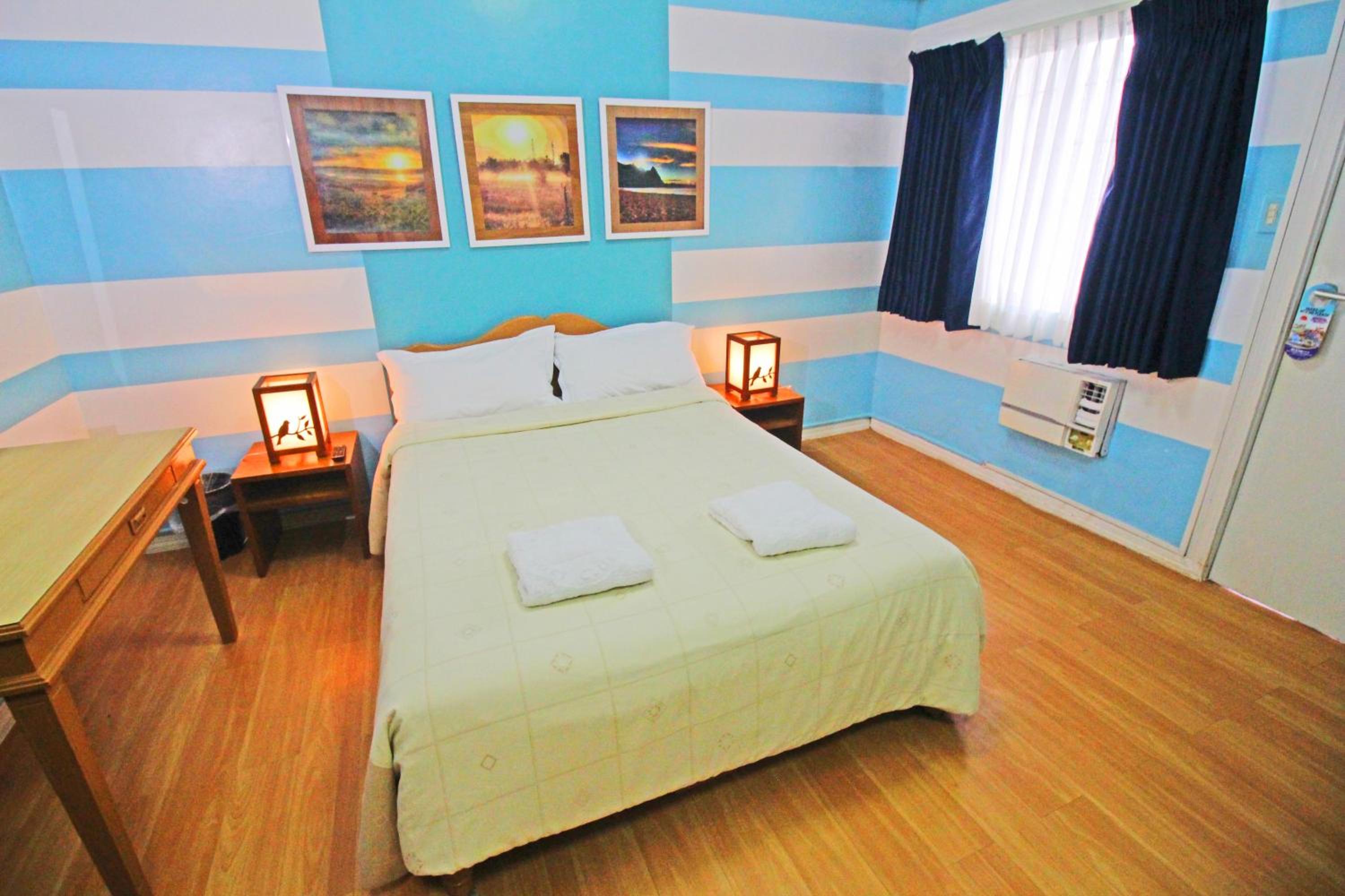 Double or Twin Room - Photo 5
