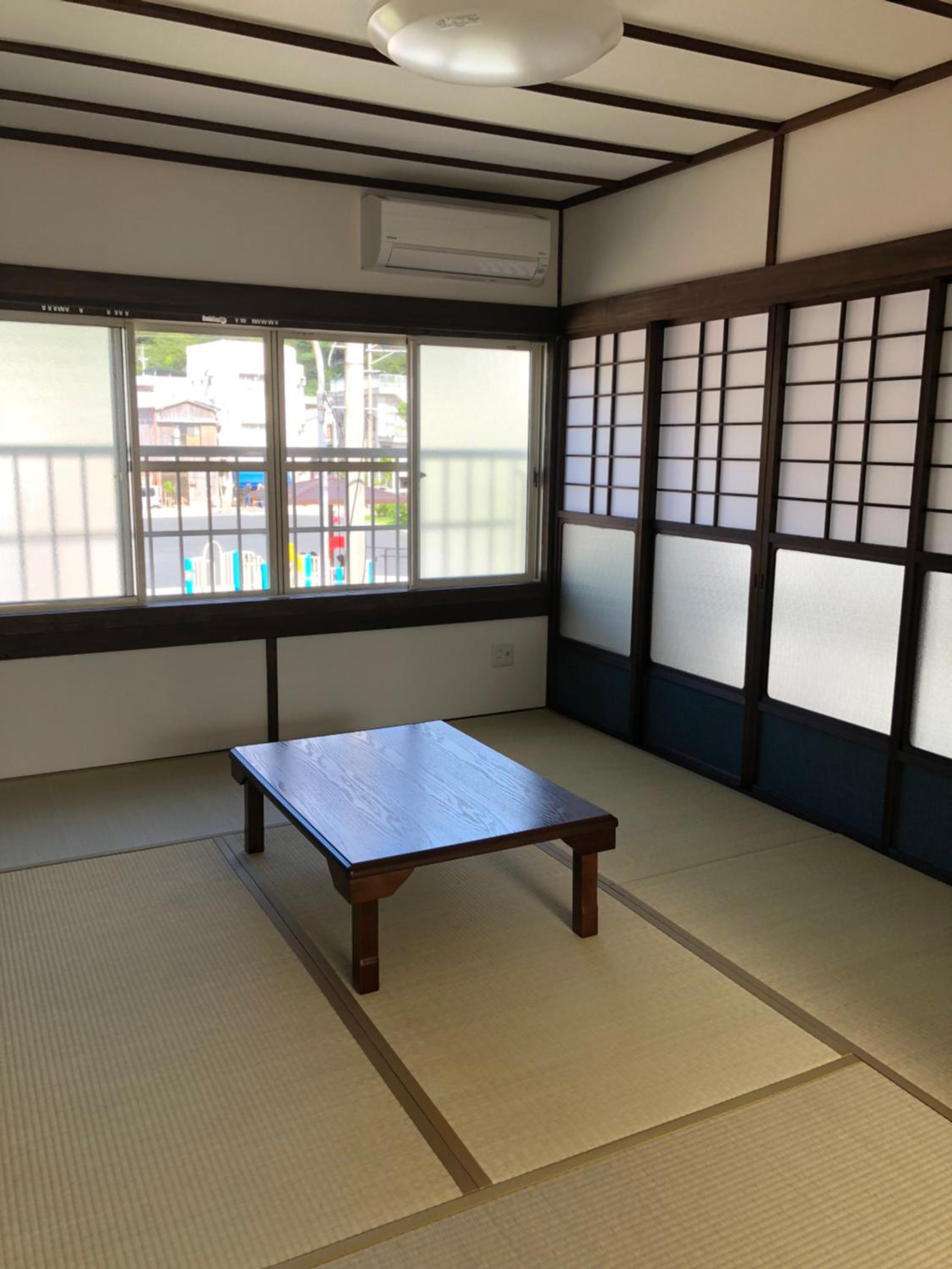 One-Bedroom House photo 1