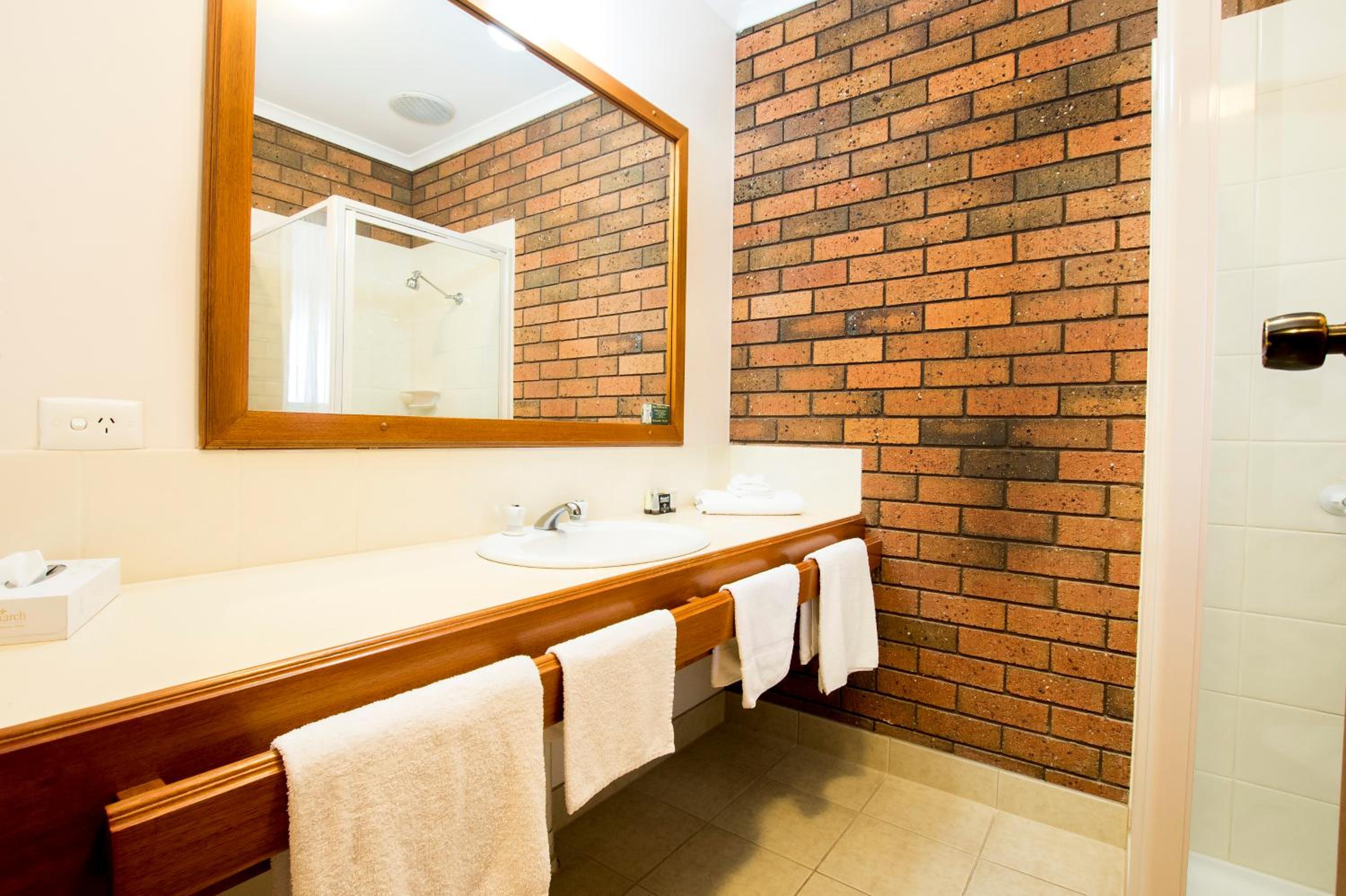 Standard Twin Room photo 3
