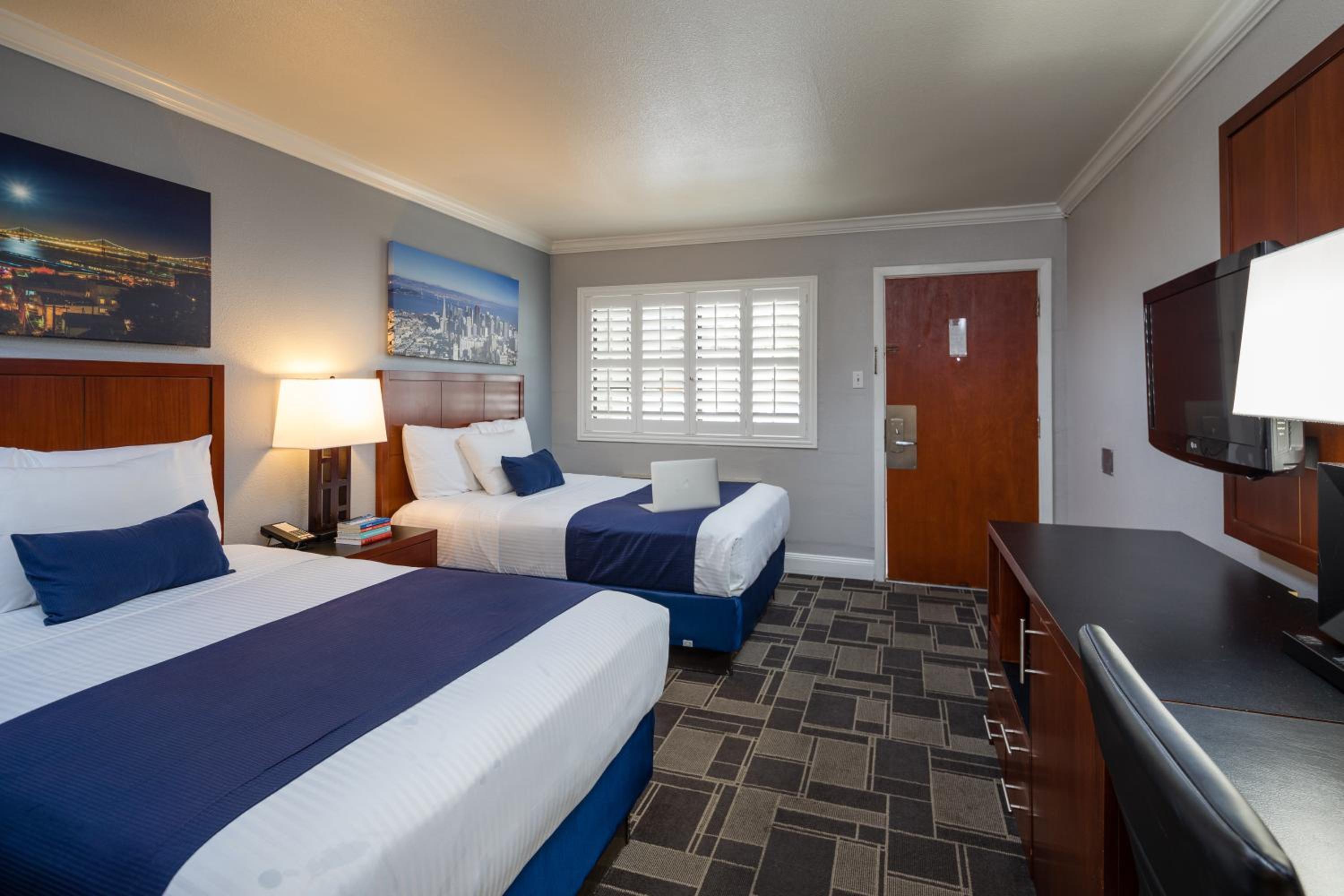 Deluxe Double Room - Photo 3