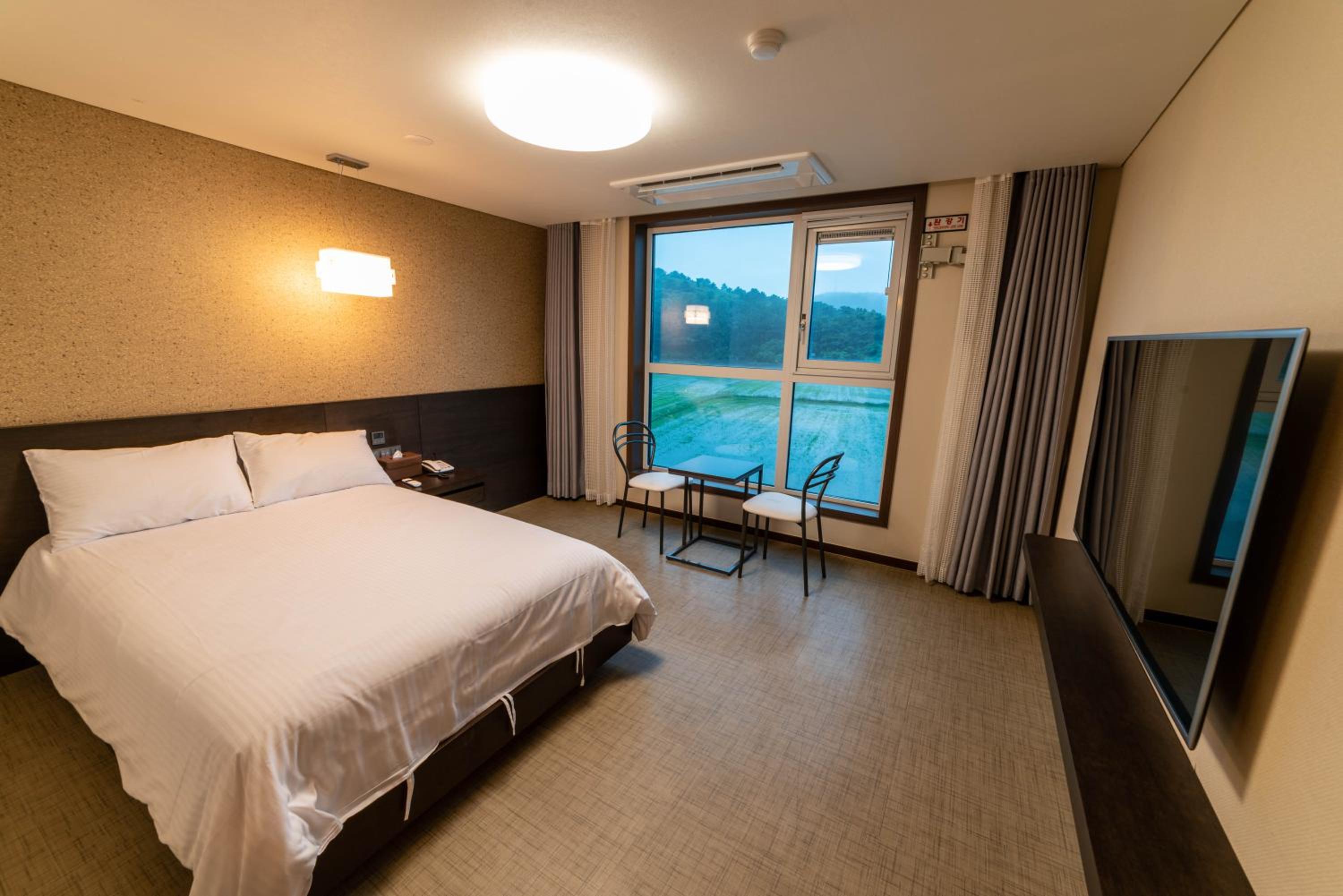 Double Room - Photo 1