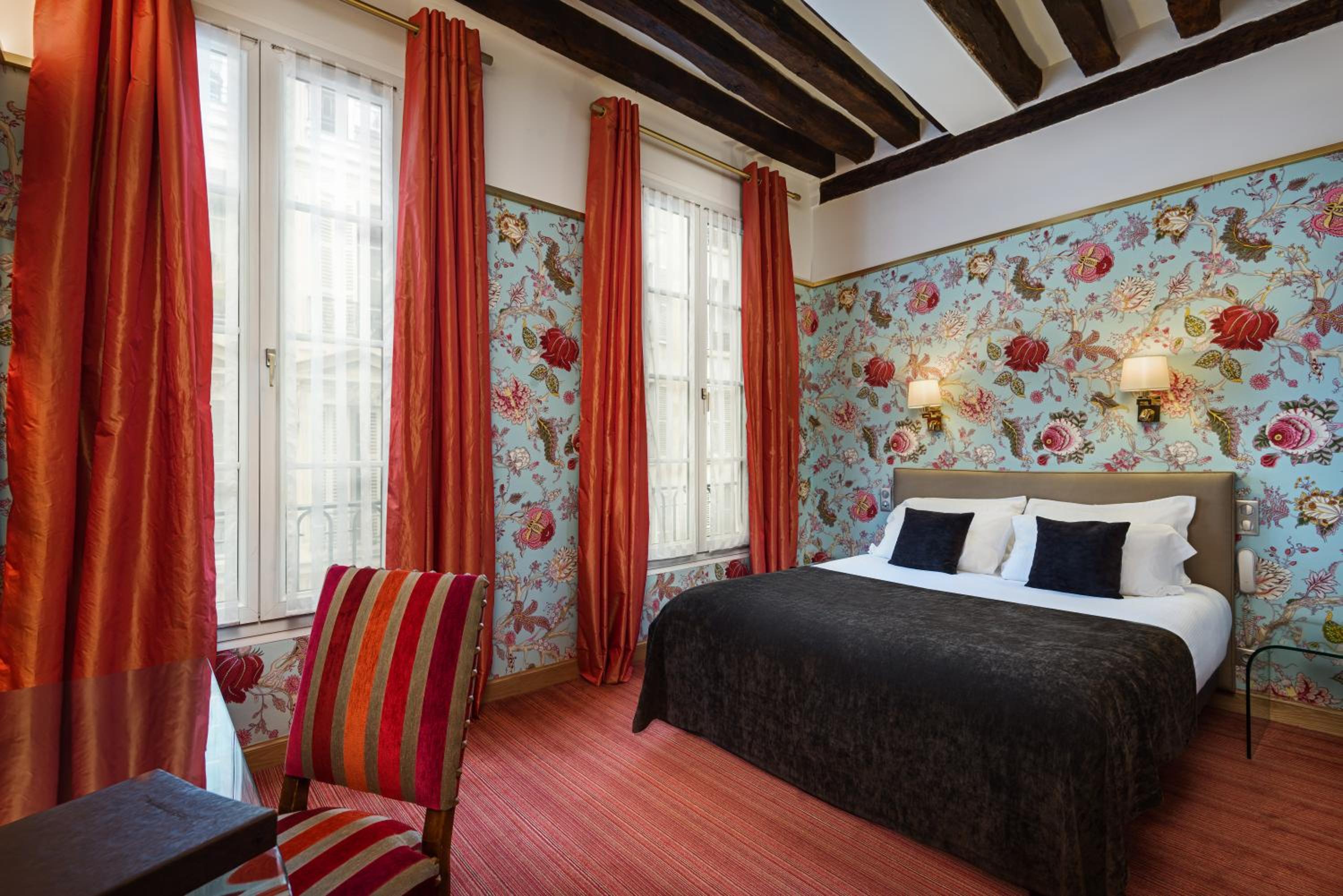 Superior Room thumbnail 6