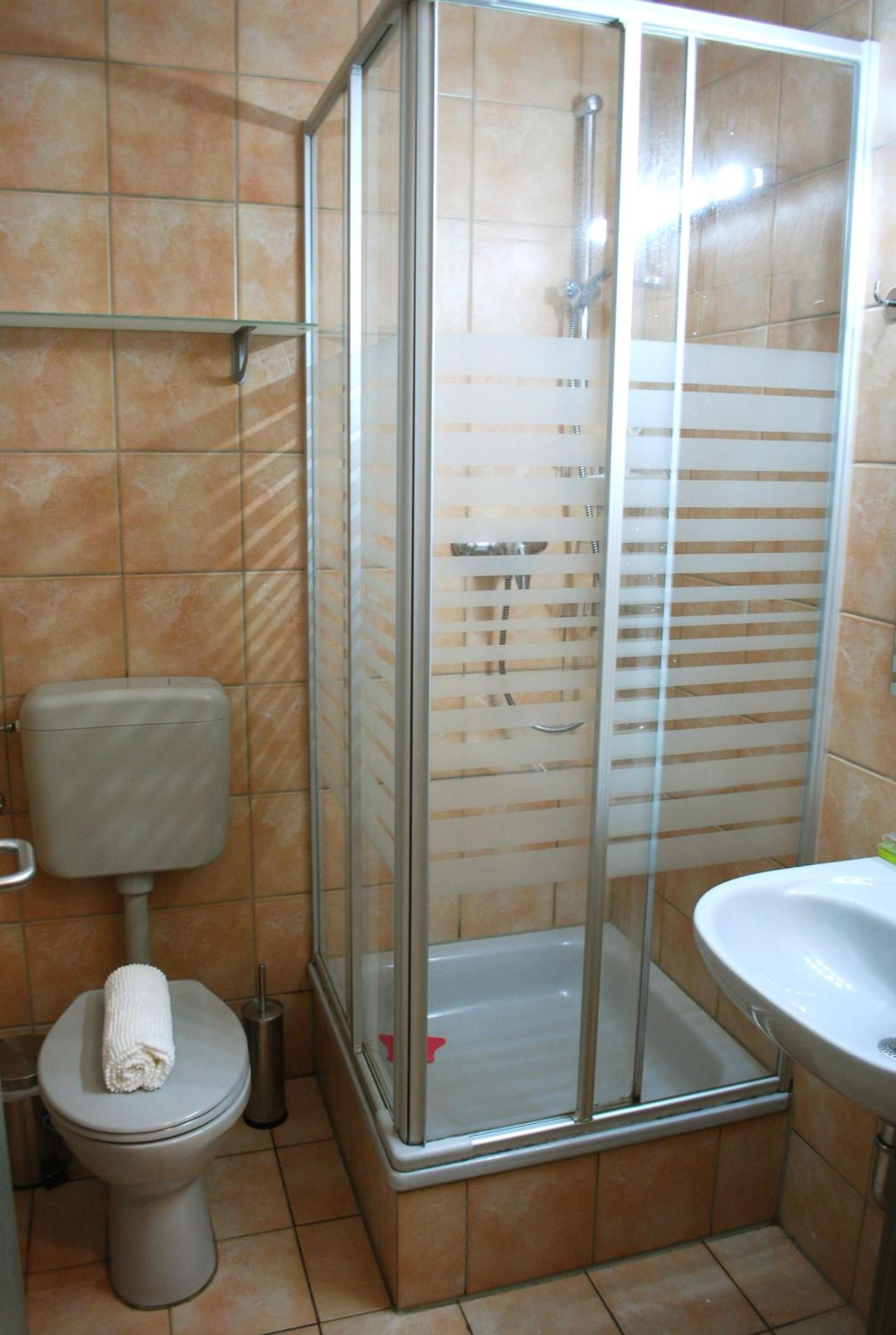 Apartment with Garden View - Photo 3