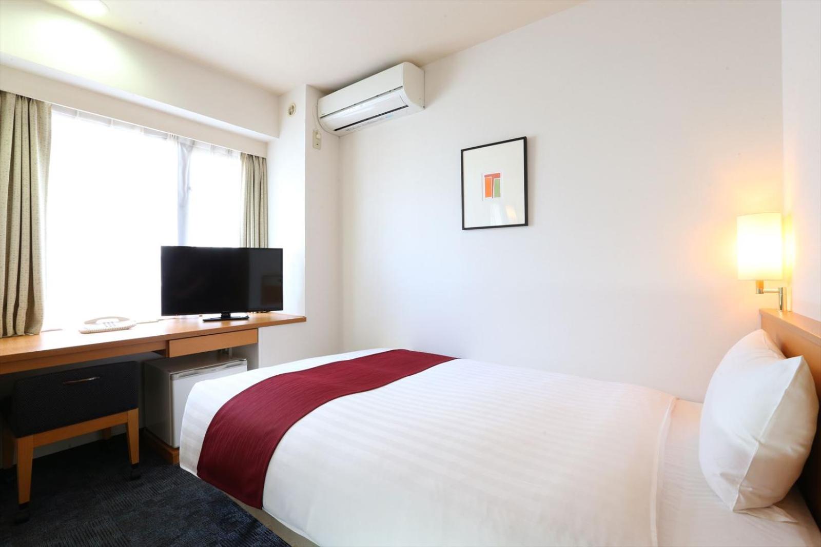 Single Room - Non-Smoking photo 2