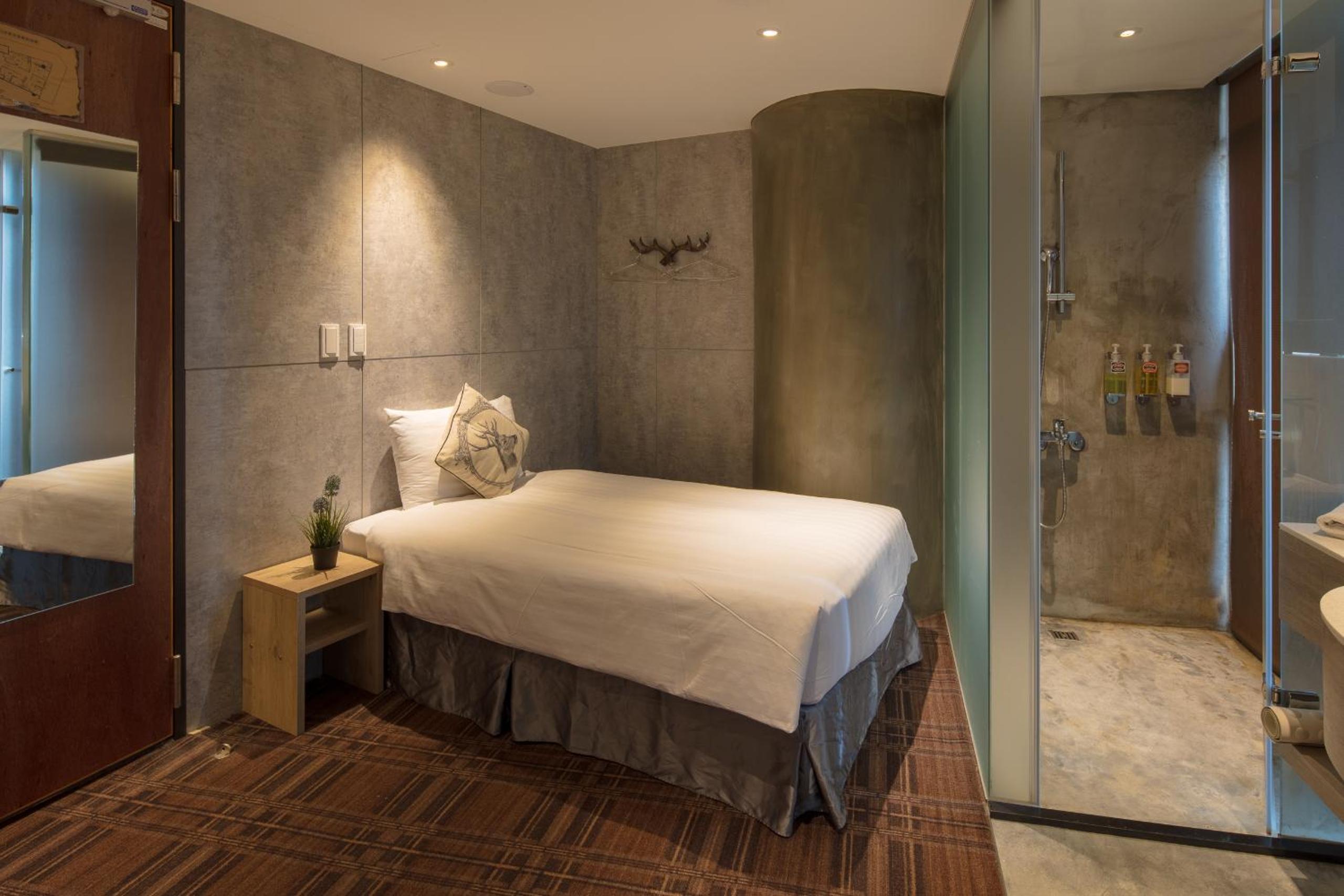 Superior Triple Room photo 3