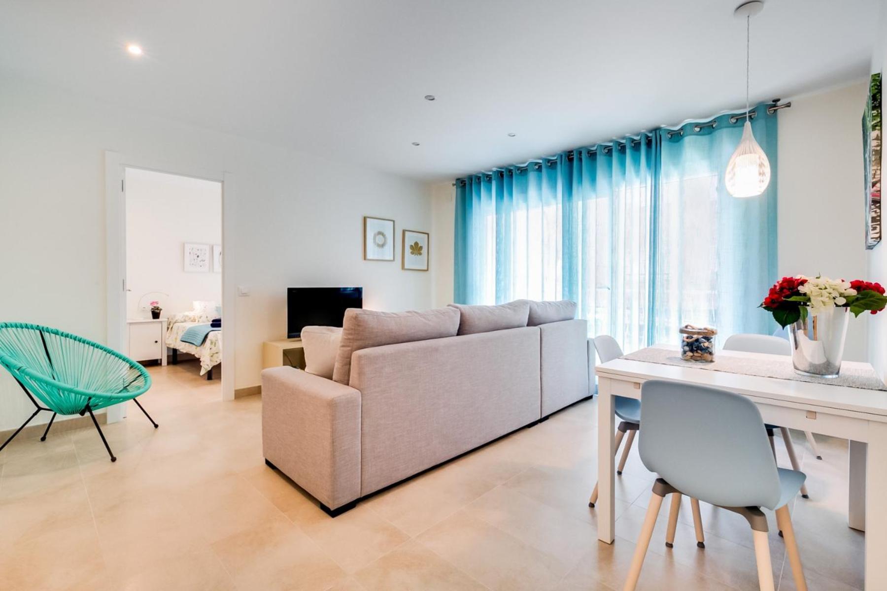 Apartamento con Balcón
