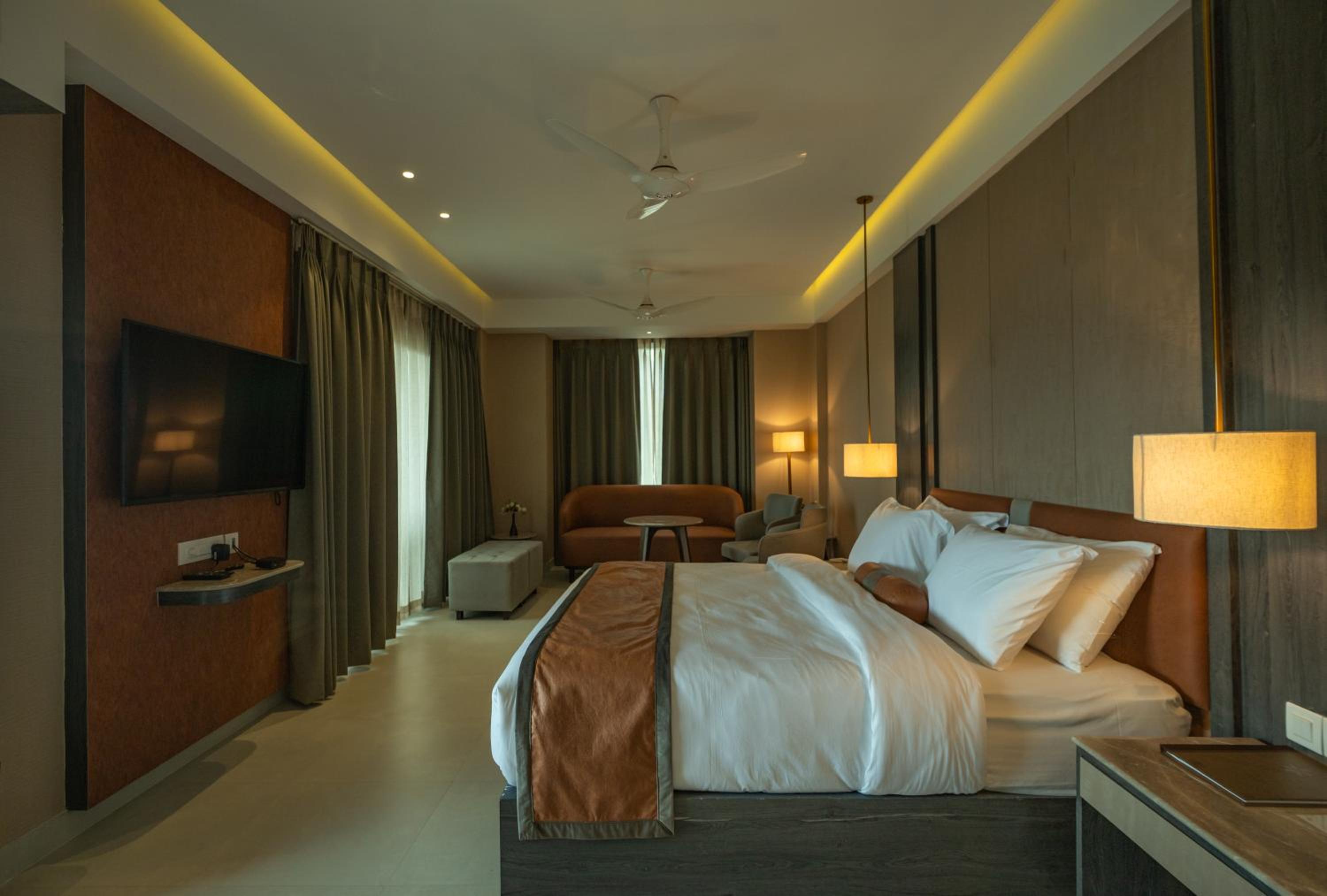 King Room with Balcony
