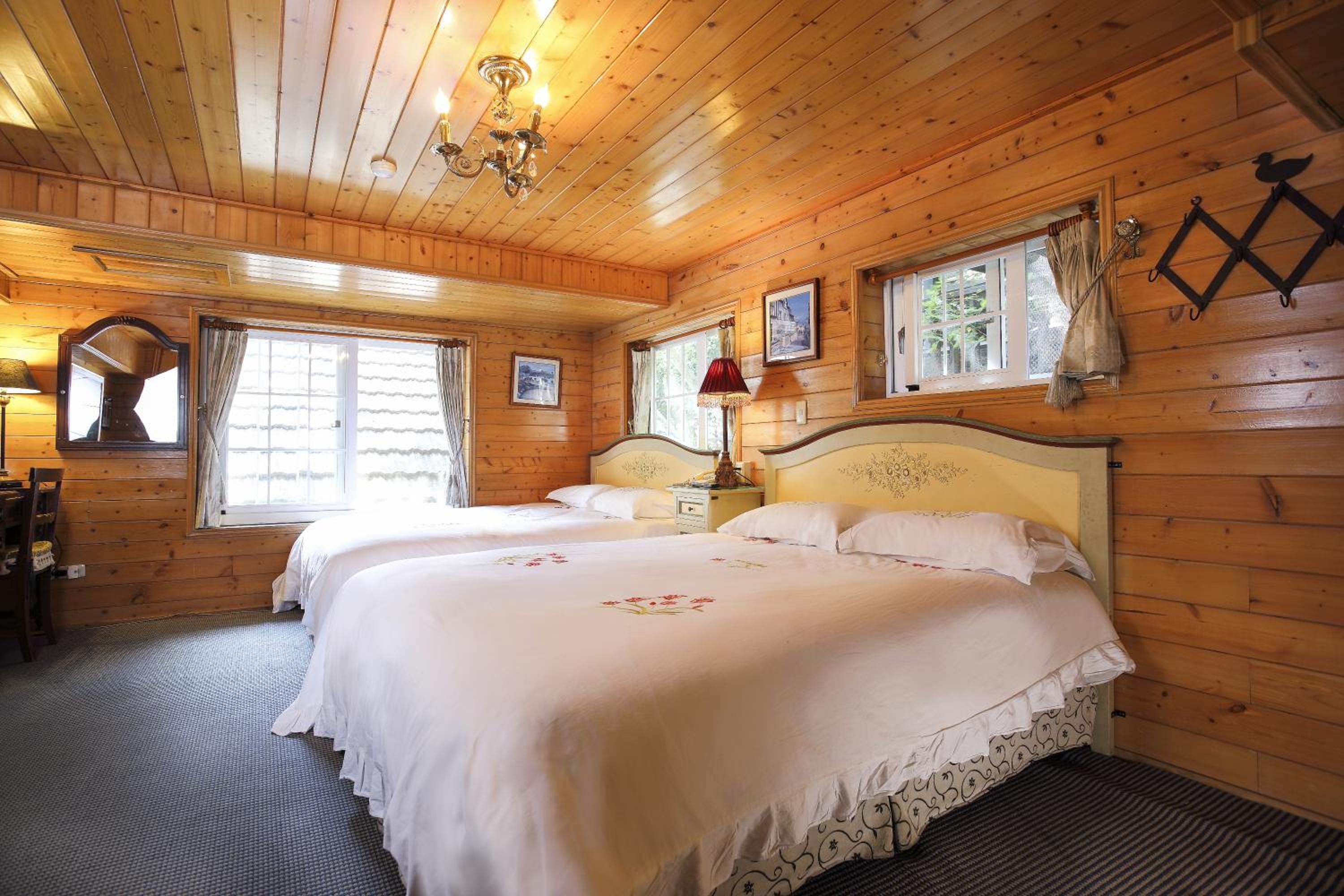 Economy Quadruple Room