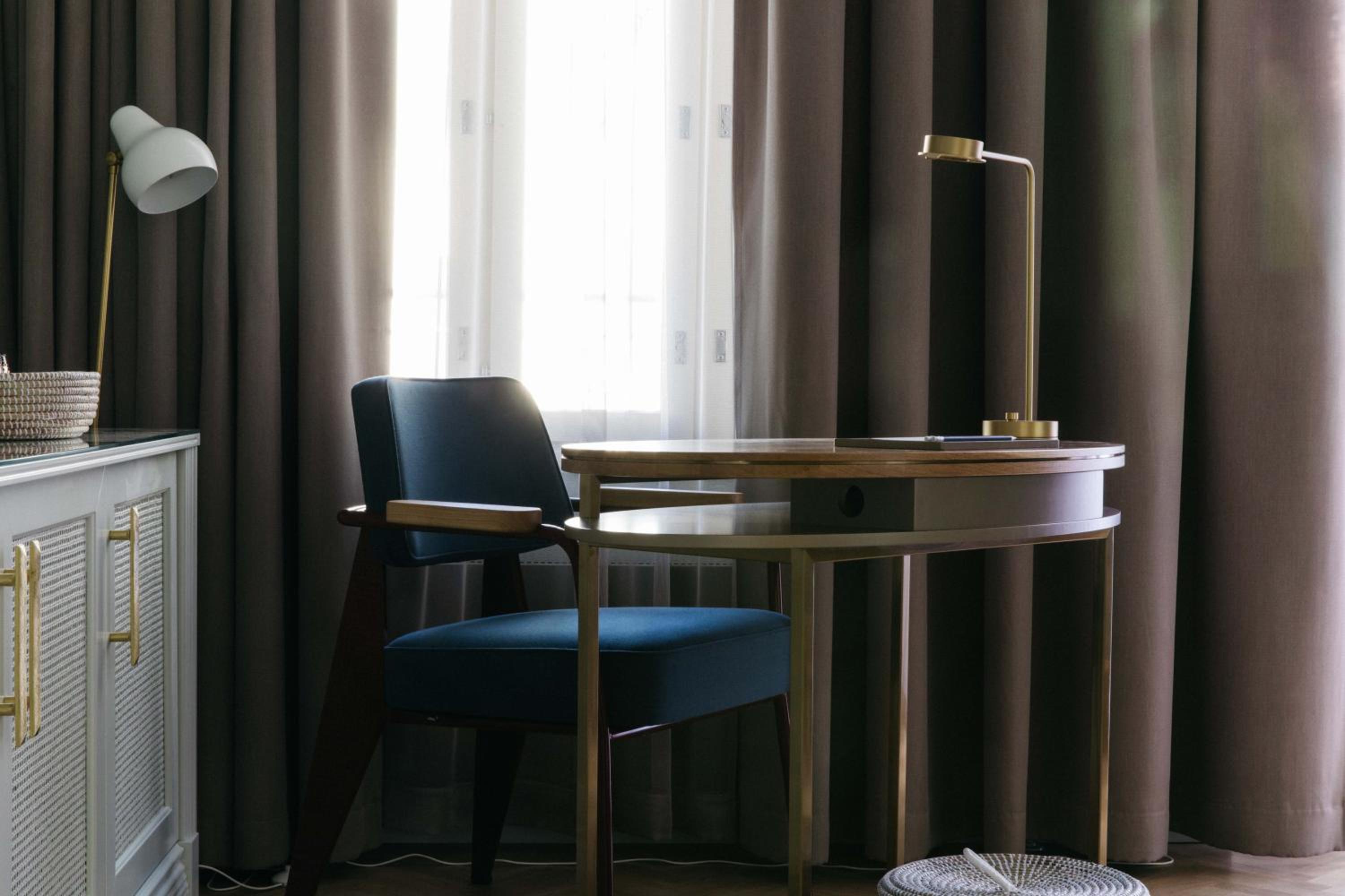 Finlandia Suite with Balcony (spa included)