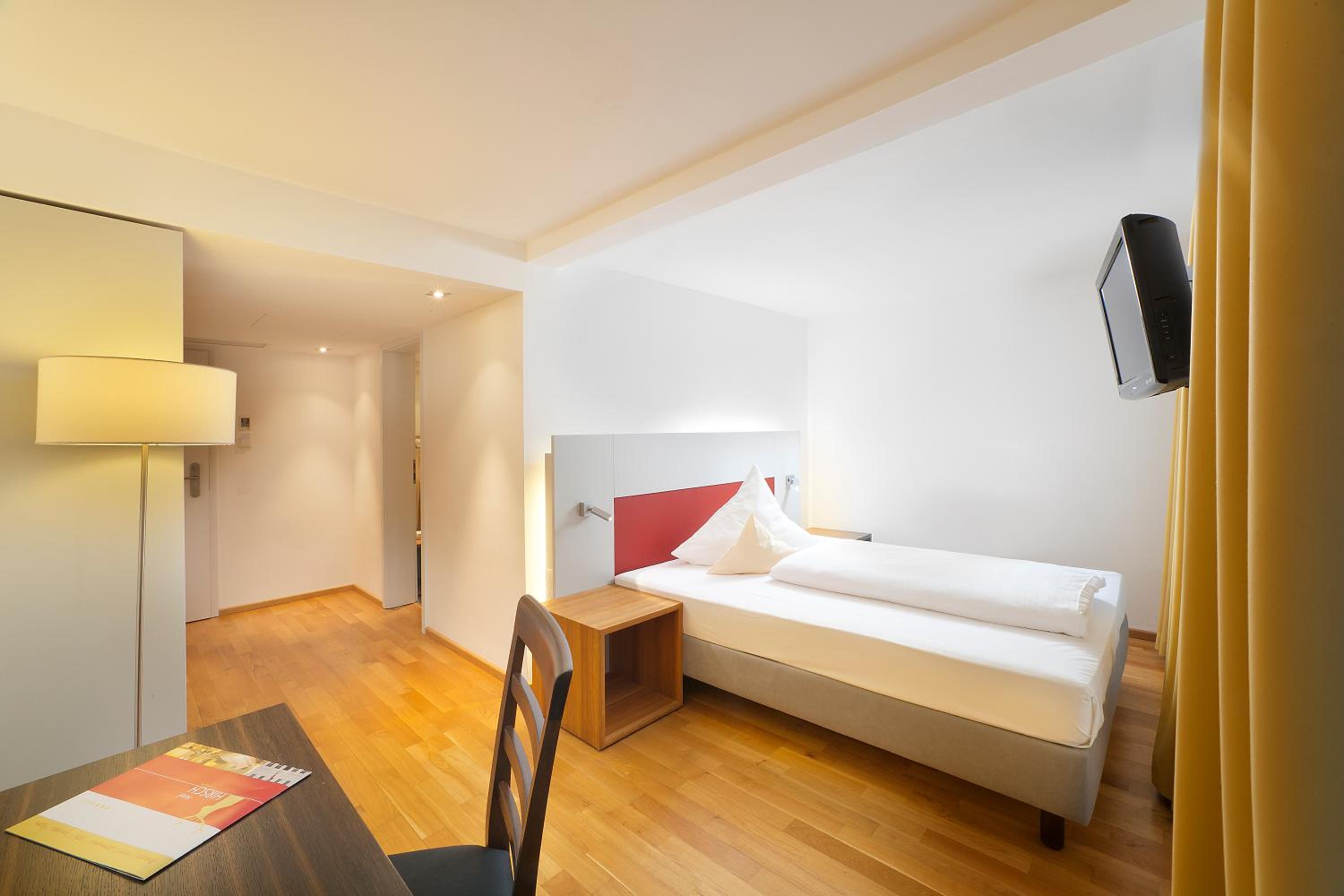 Economy Double Room photo 1
