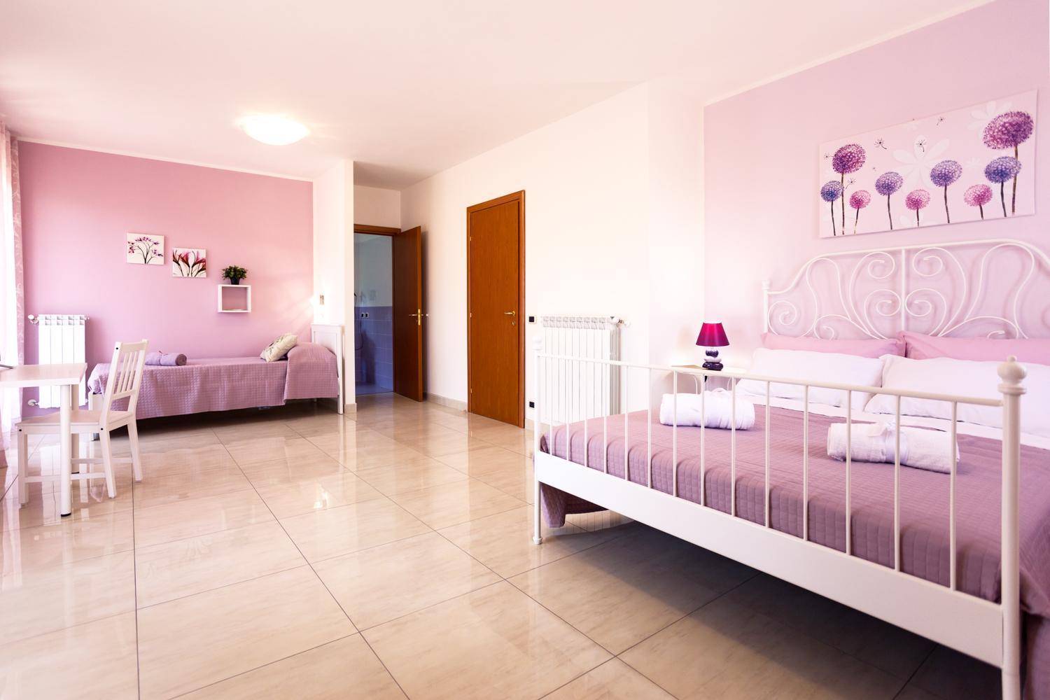 Triple Room with Mountain View photo 2