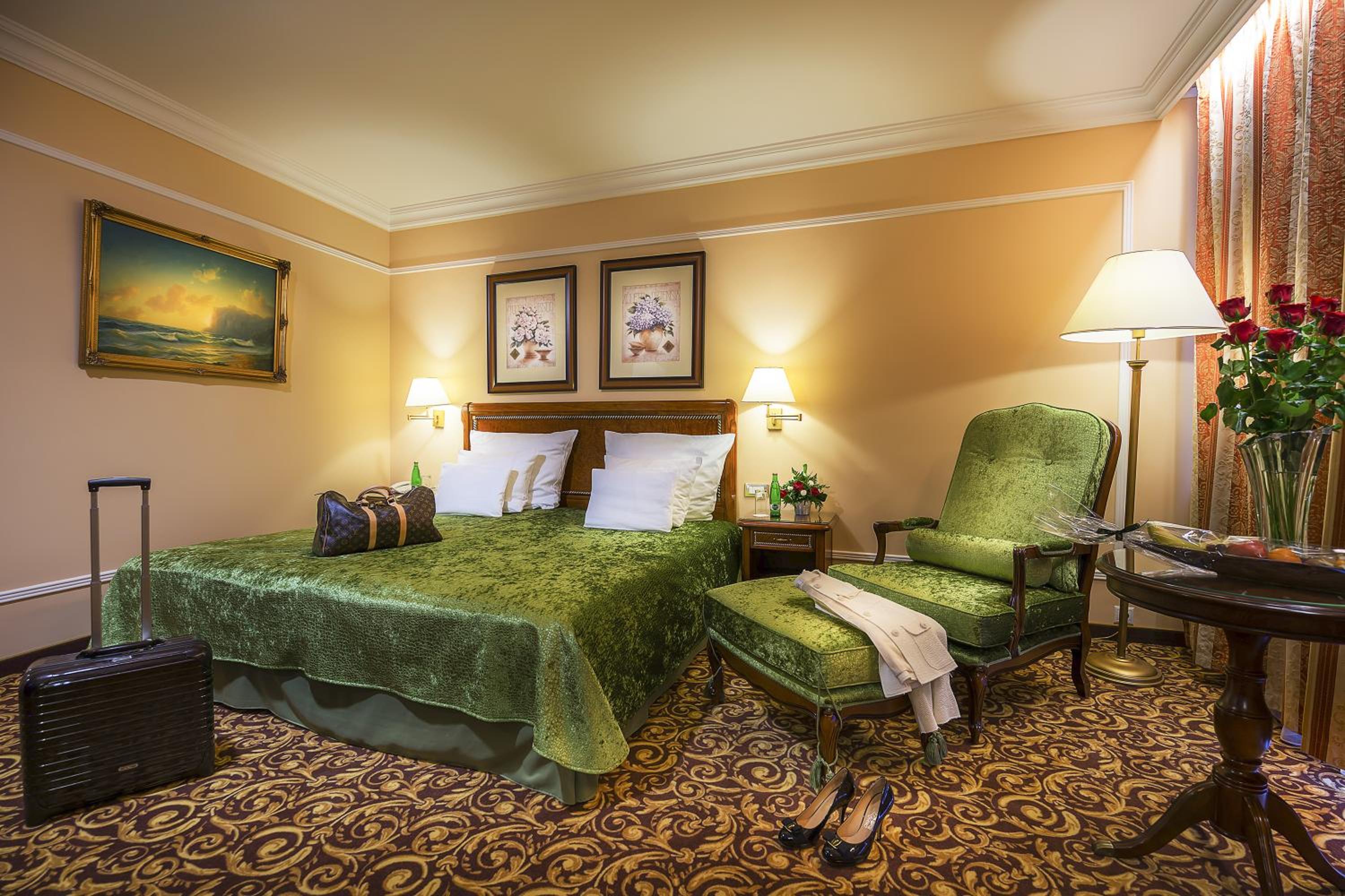 Superior Double or Twin Room with Entry to Wellness - Photo 1