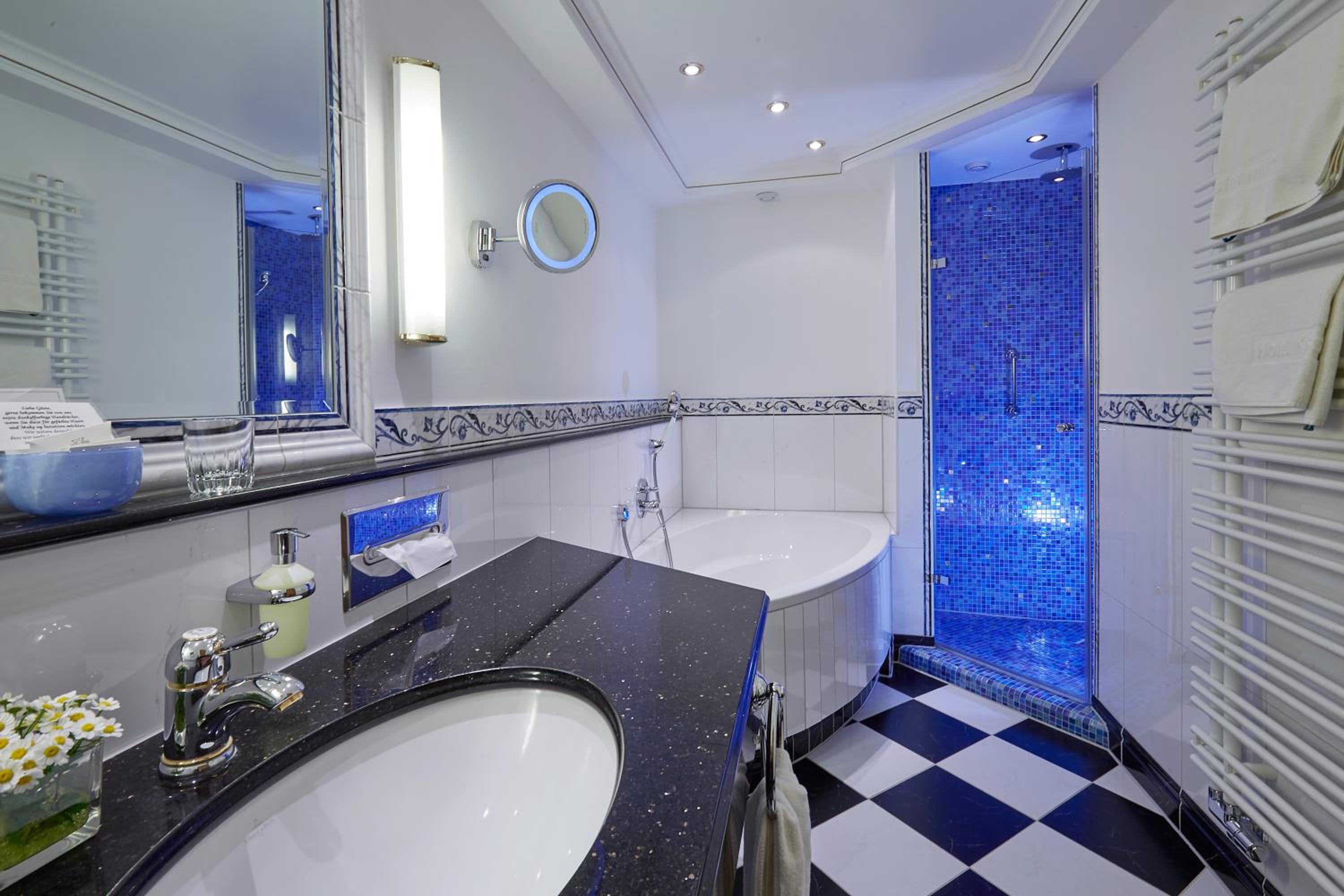 Superior Double Room - Photo 2