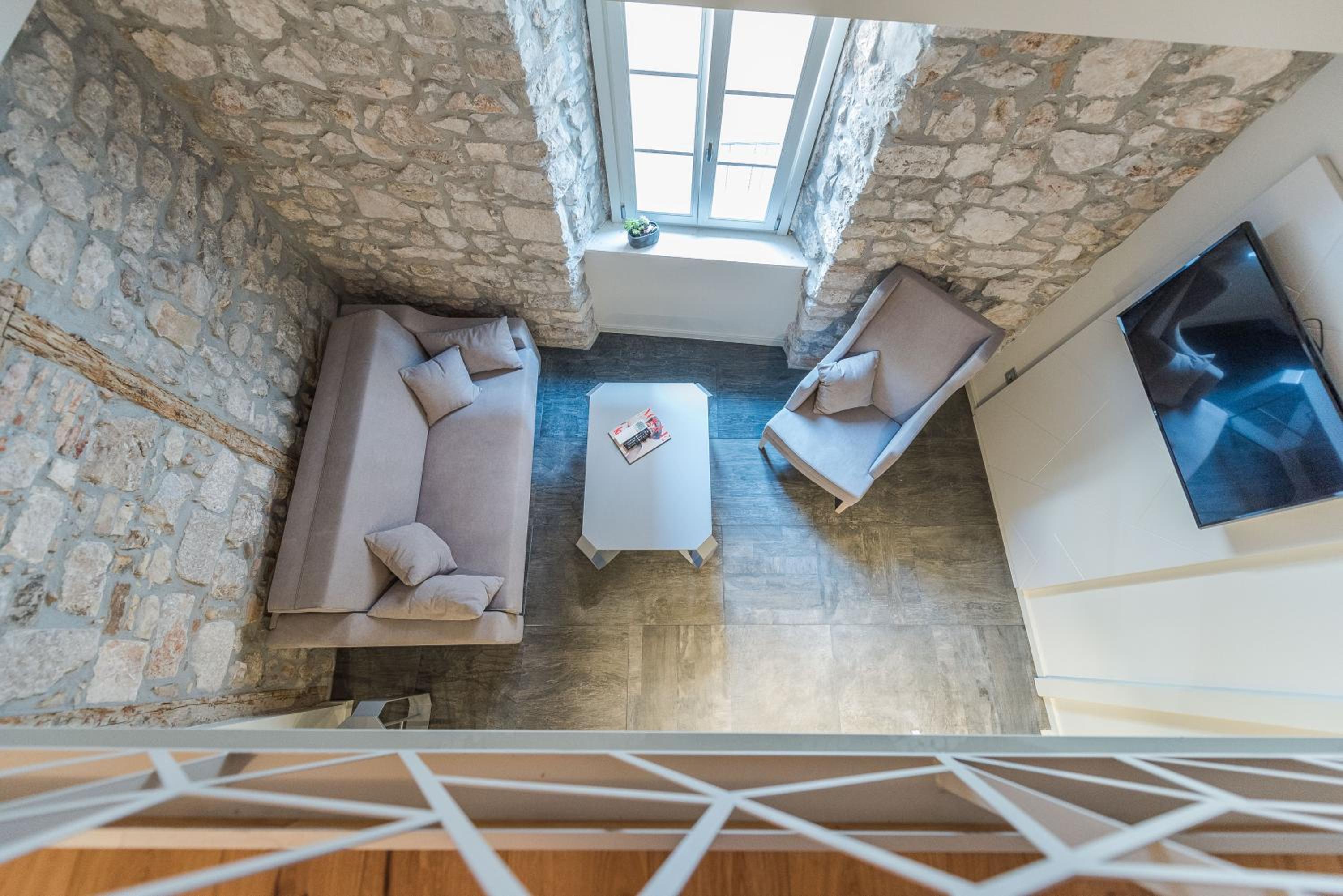  Superior Loft. - Photo 17
