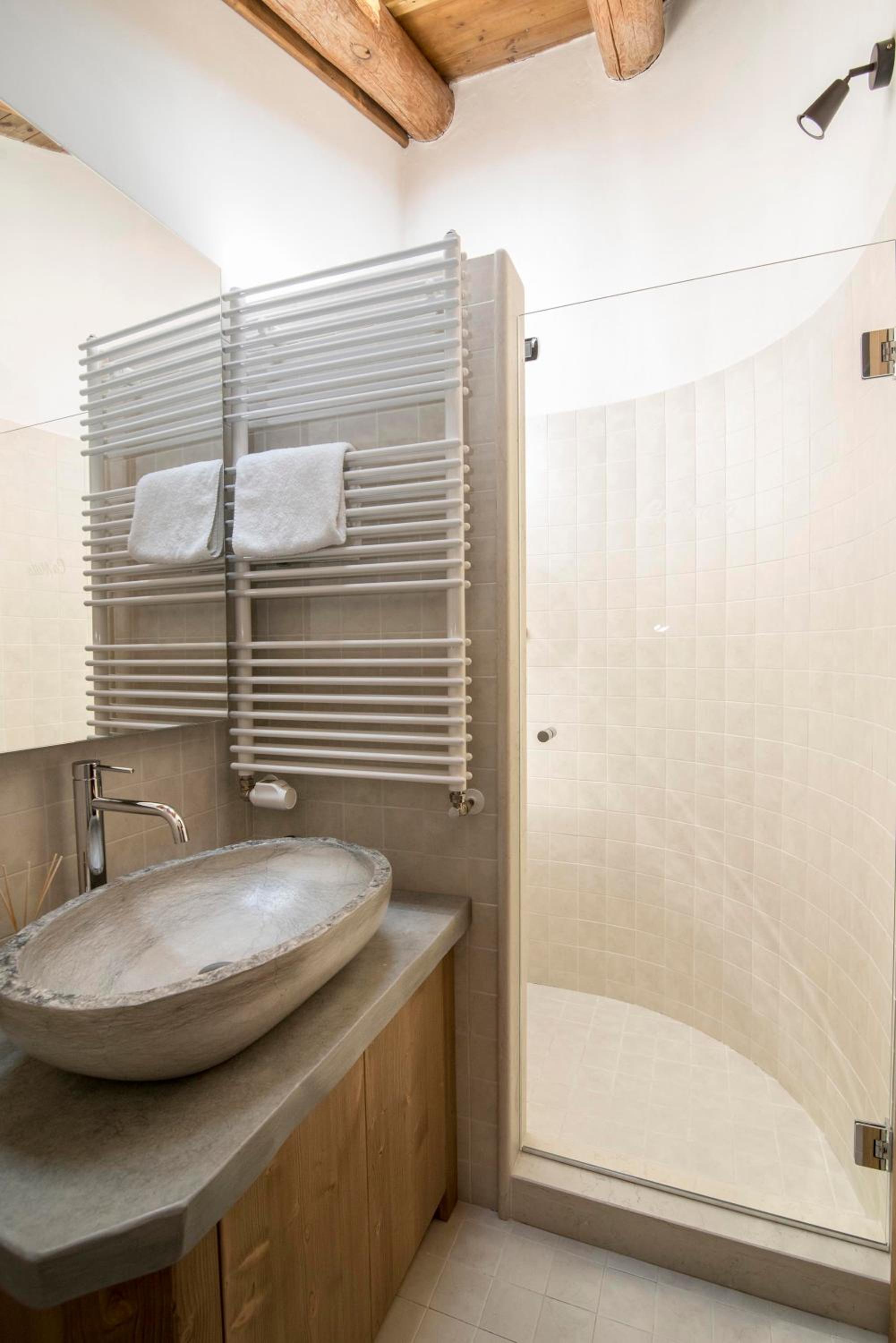 Deluxe Triple Room - Photo 5