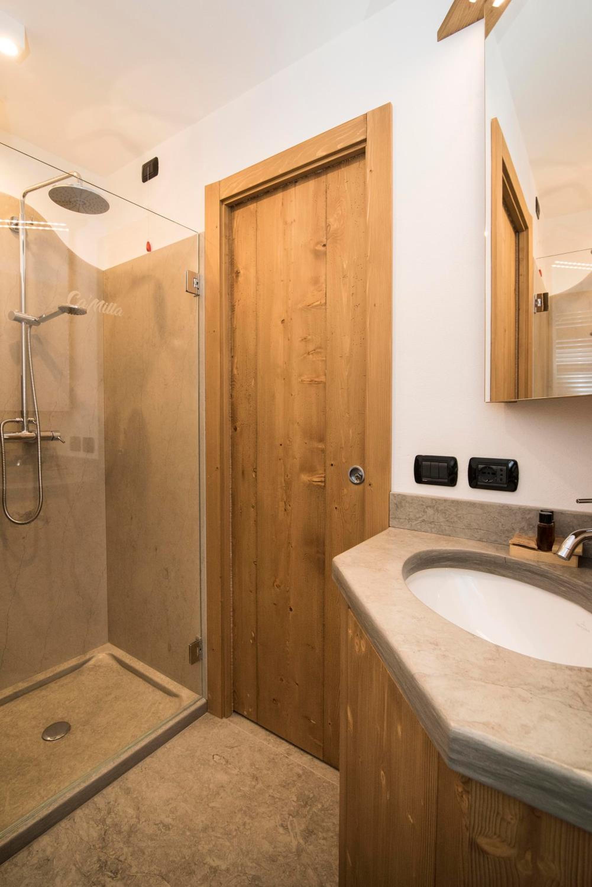 Double Room with Balcony photo 2