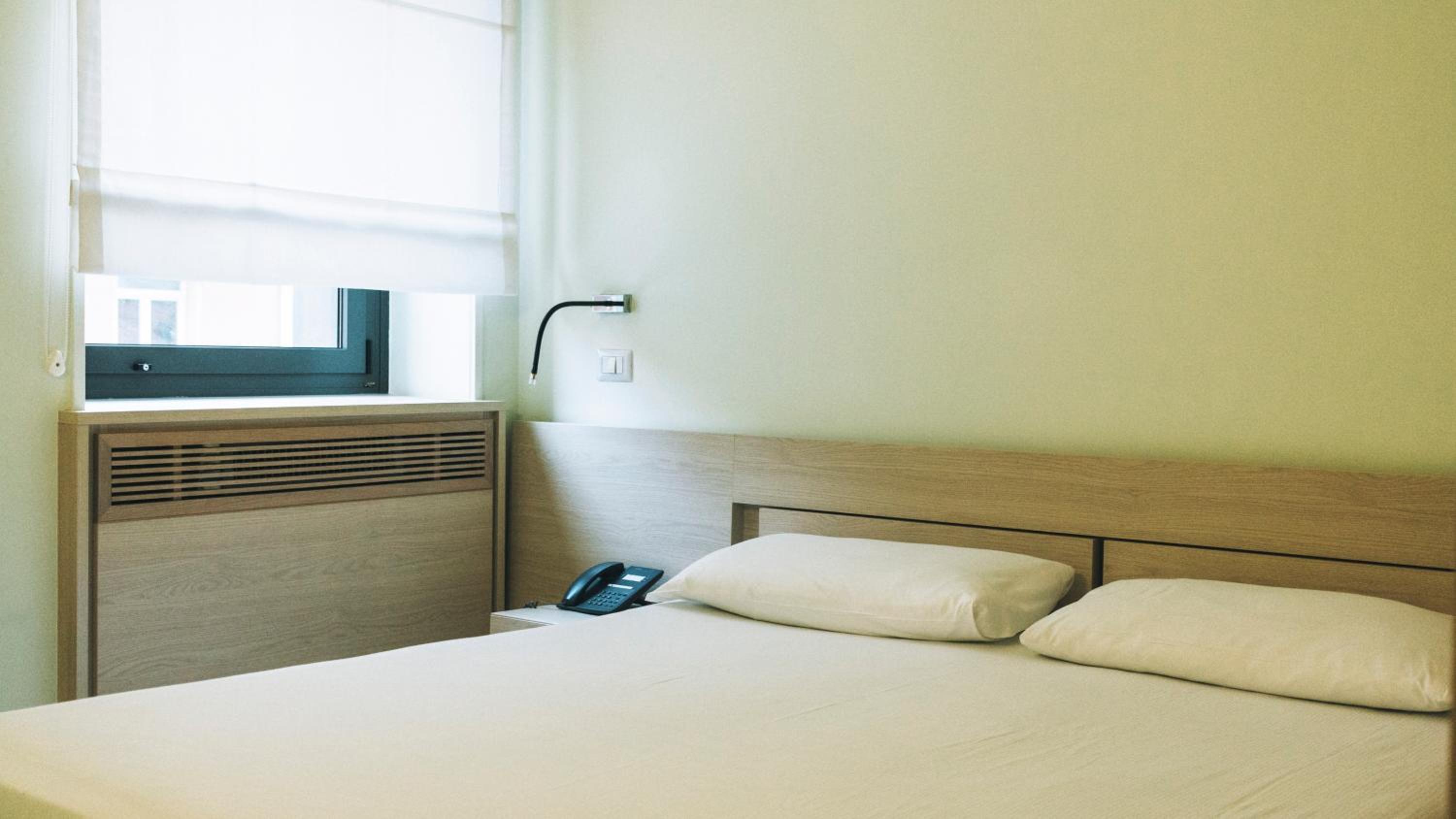 Deluxe Double or Twin Room photo 1