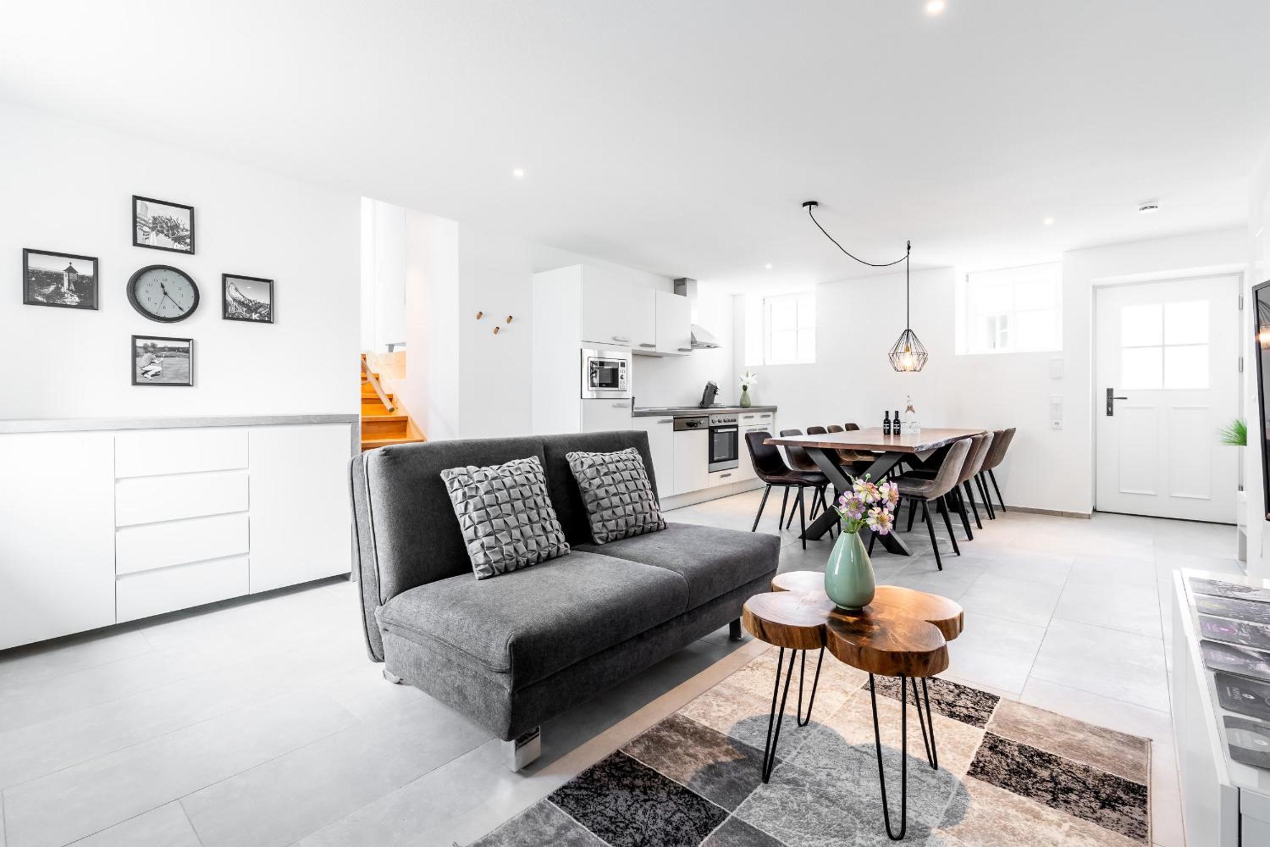 Apartment - Split Level