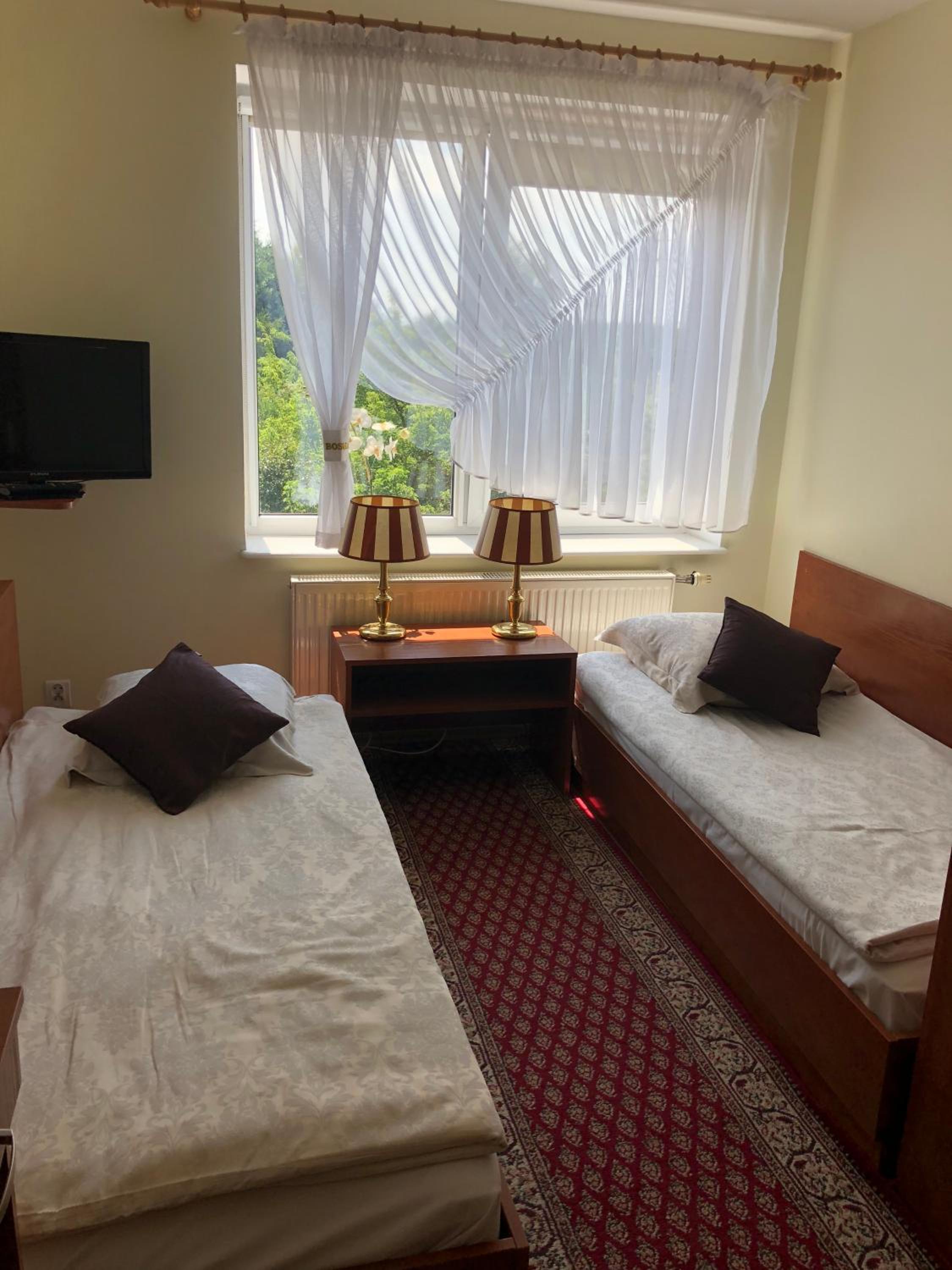 Standard Double Room - Photo 2