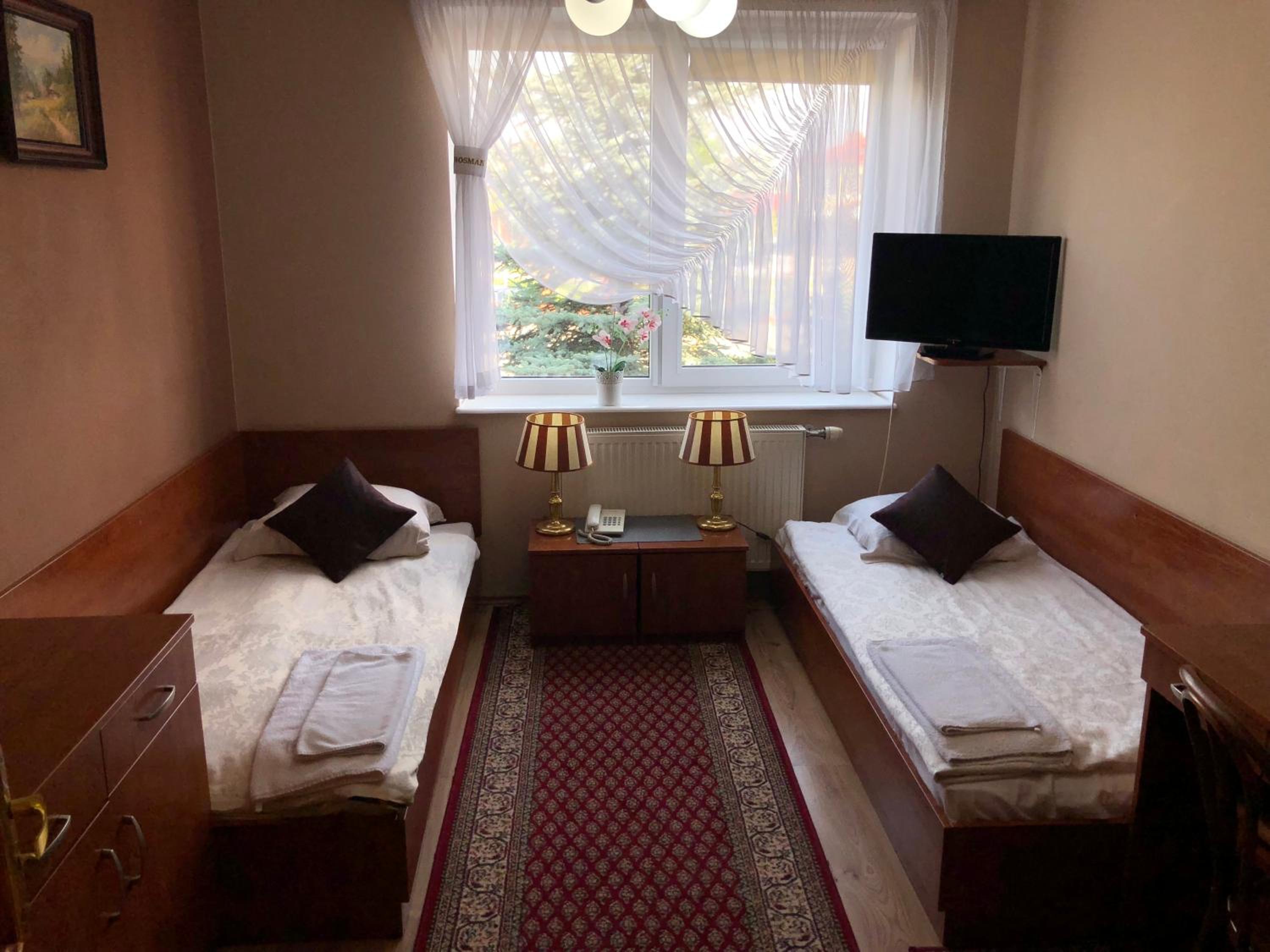 Standard Double Room - Photo 3