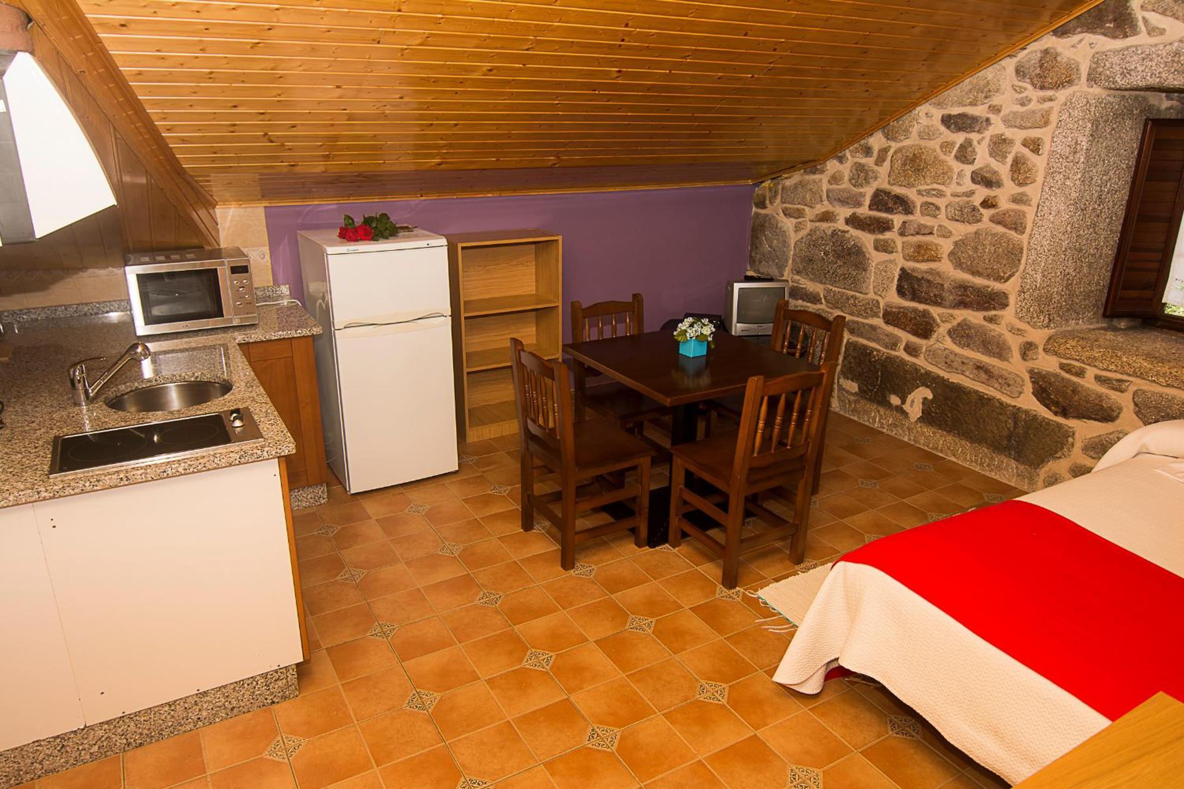 One-Bedroom Apartment (4 Adults) - Photo 1