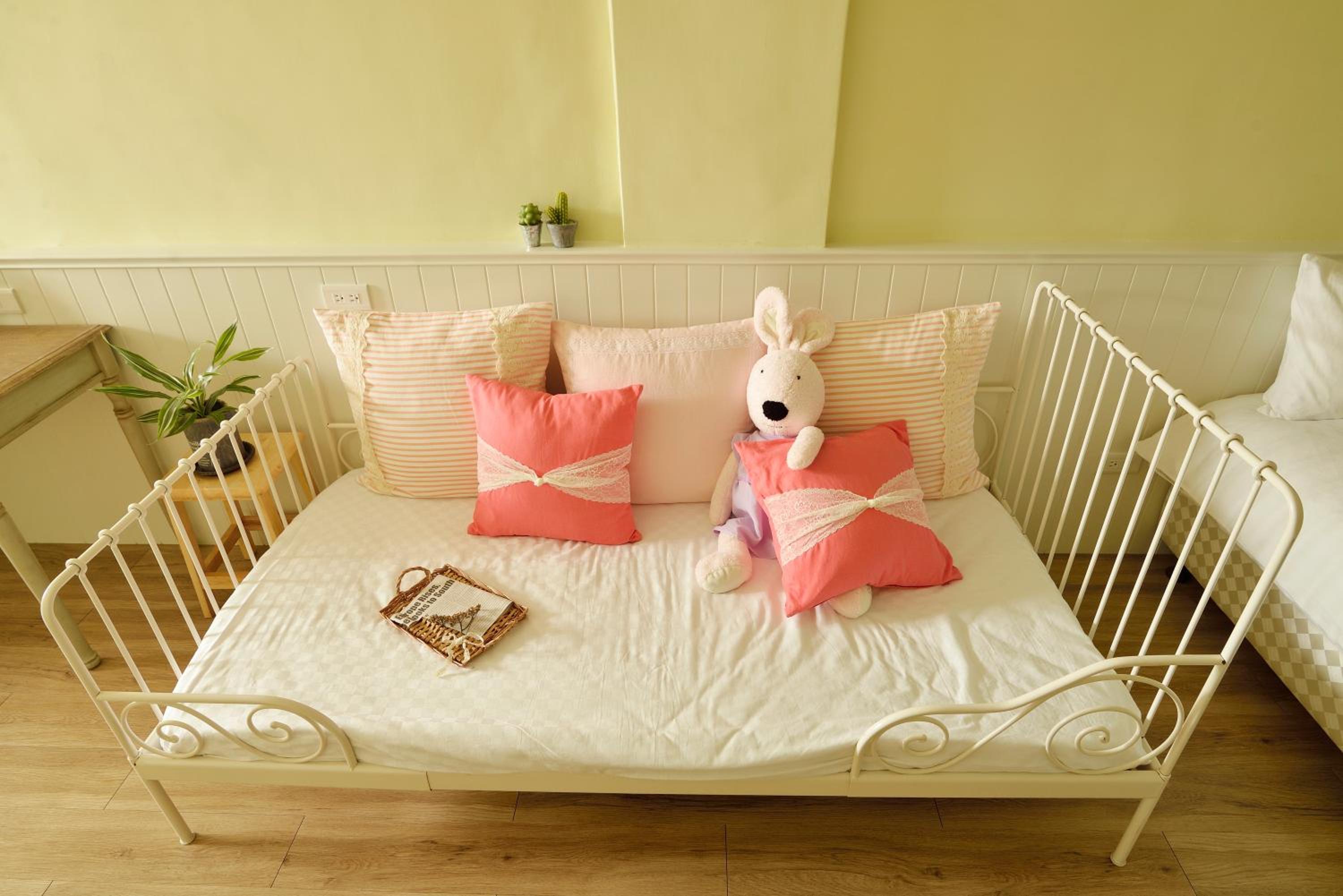 Deluxe Double Room - Photo 7