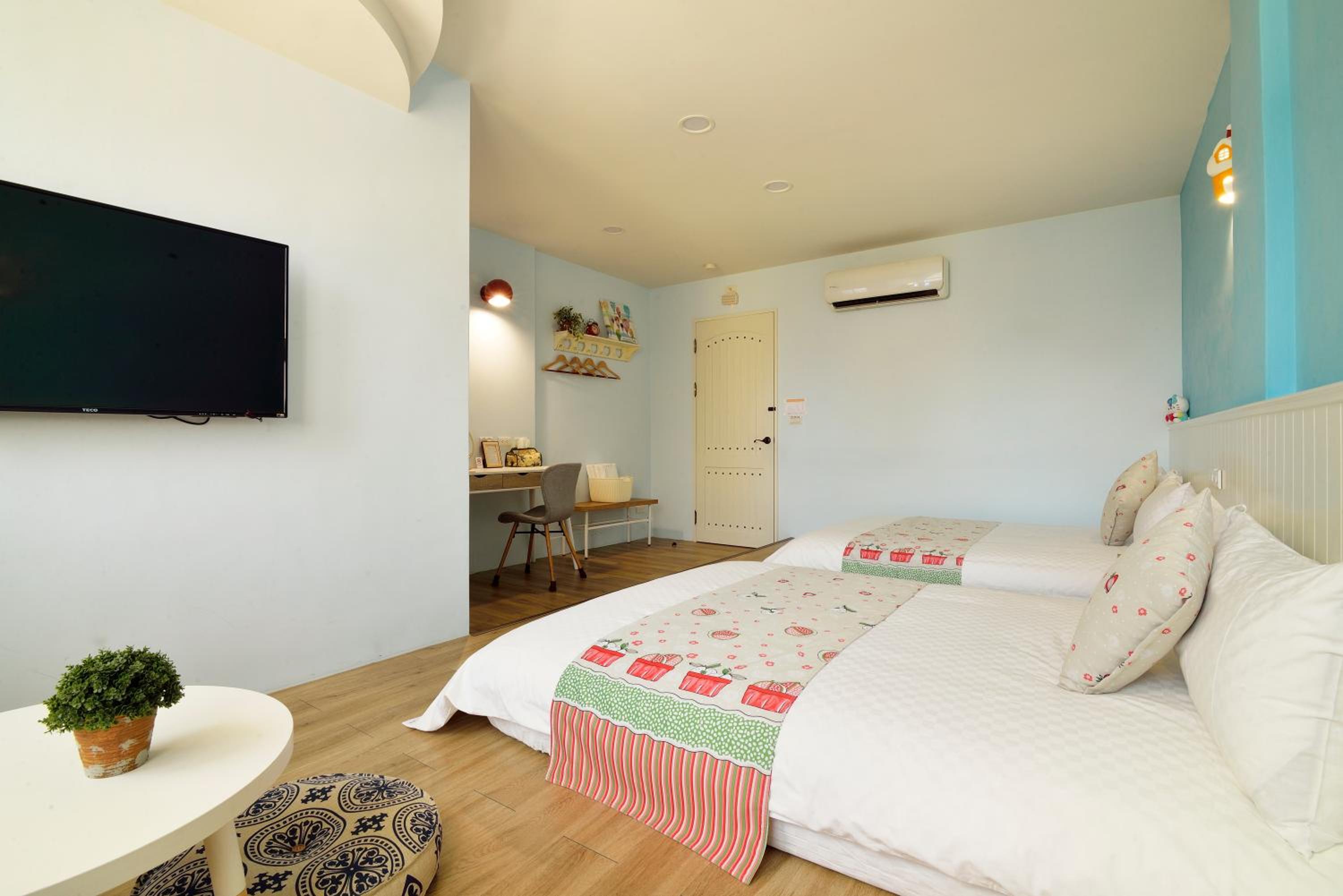 Comfort Quadruple Room - Photo 3