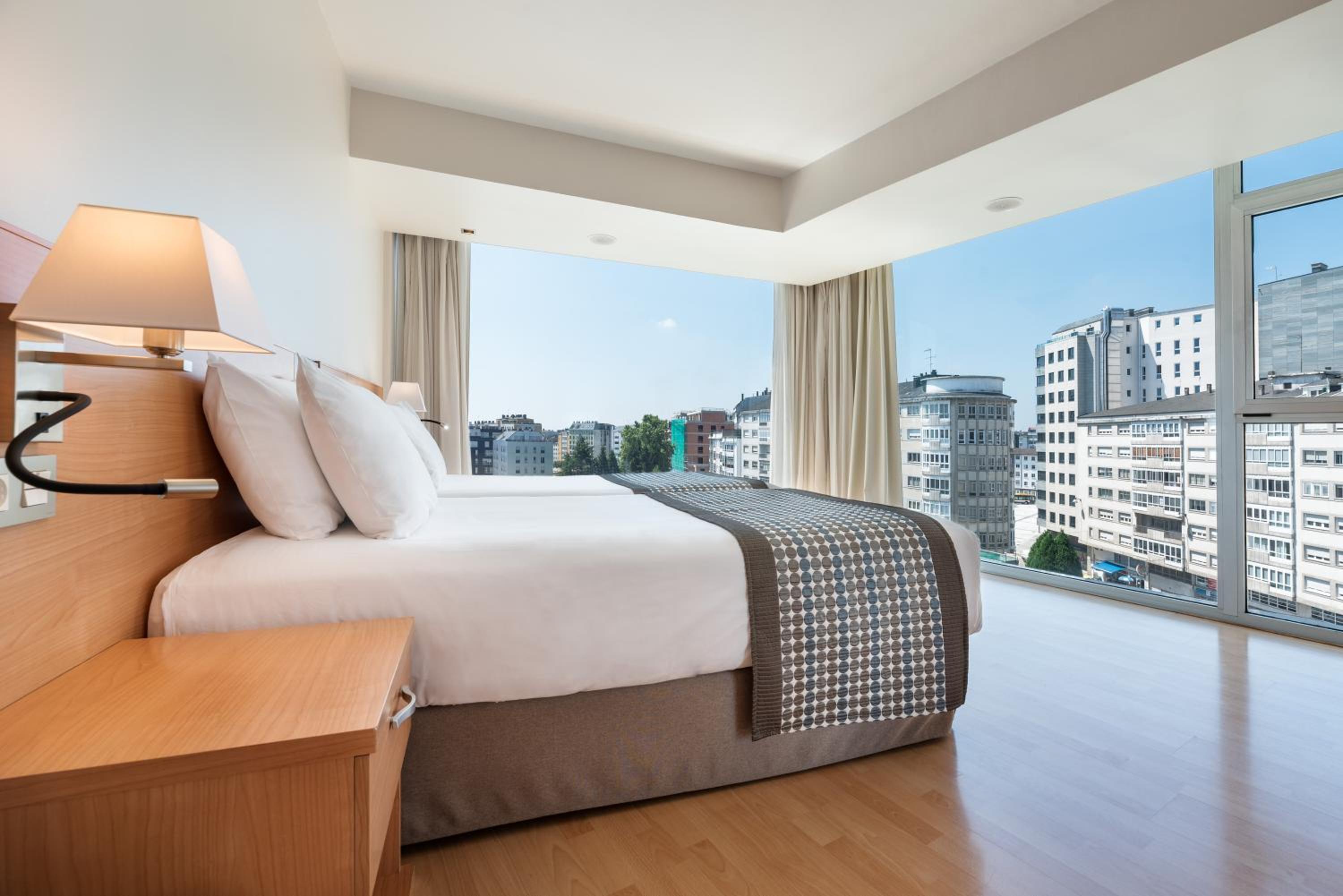 Double Room with View - Photo 1