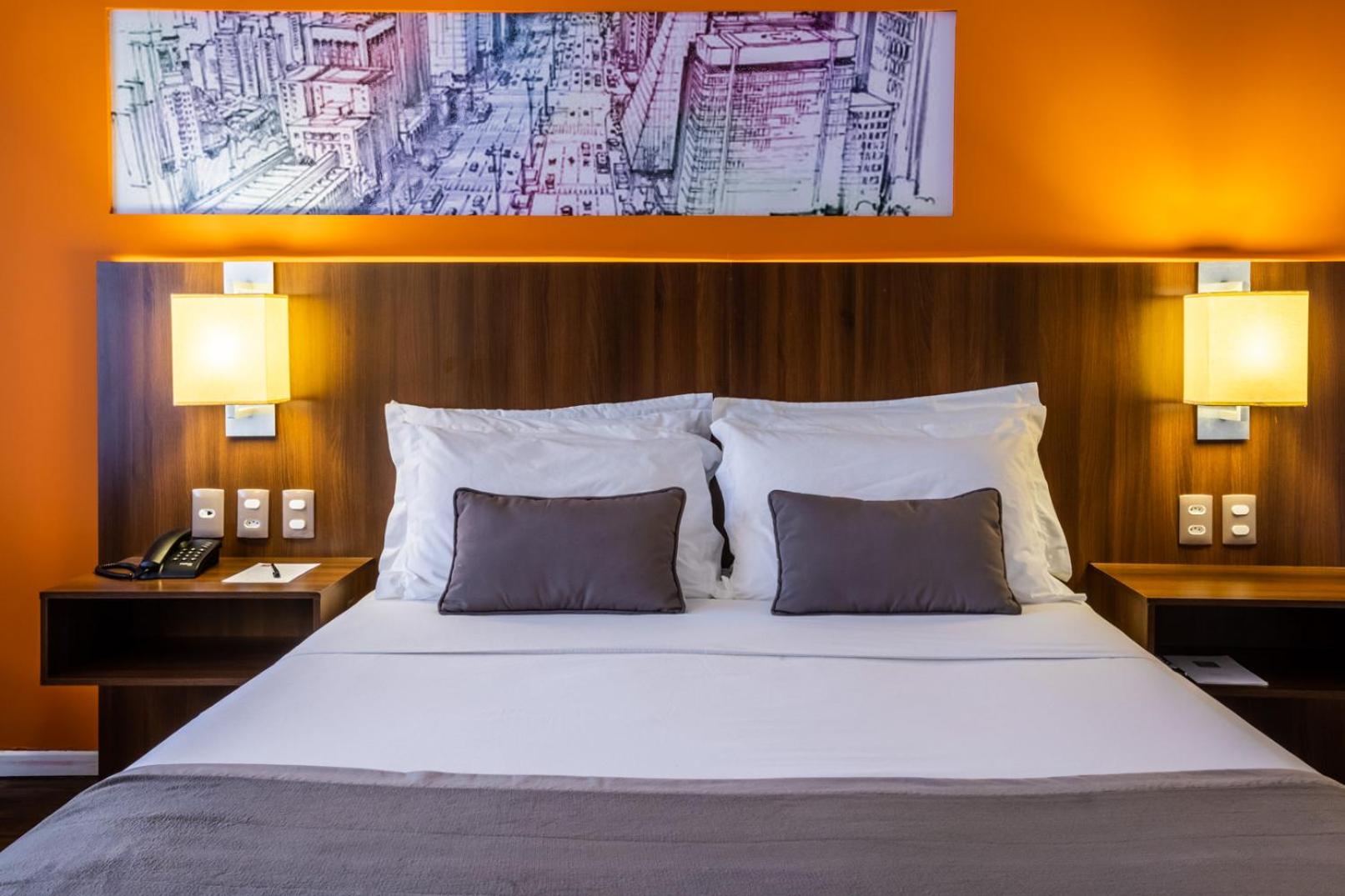 Superior Double Room with One Double Bed - Photo 3