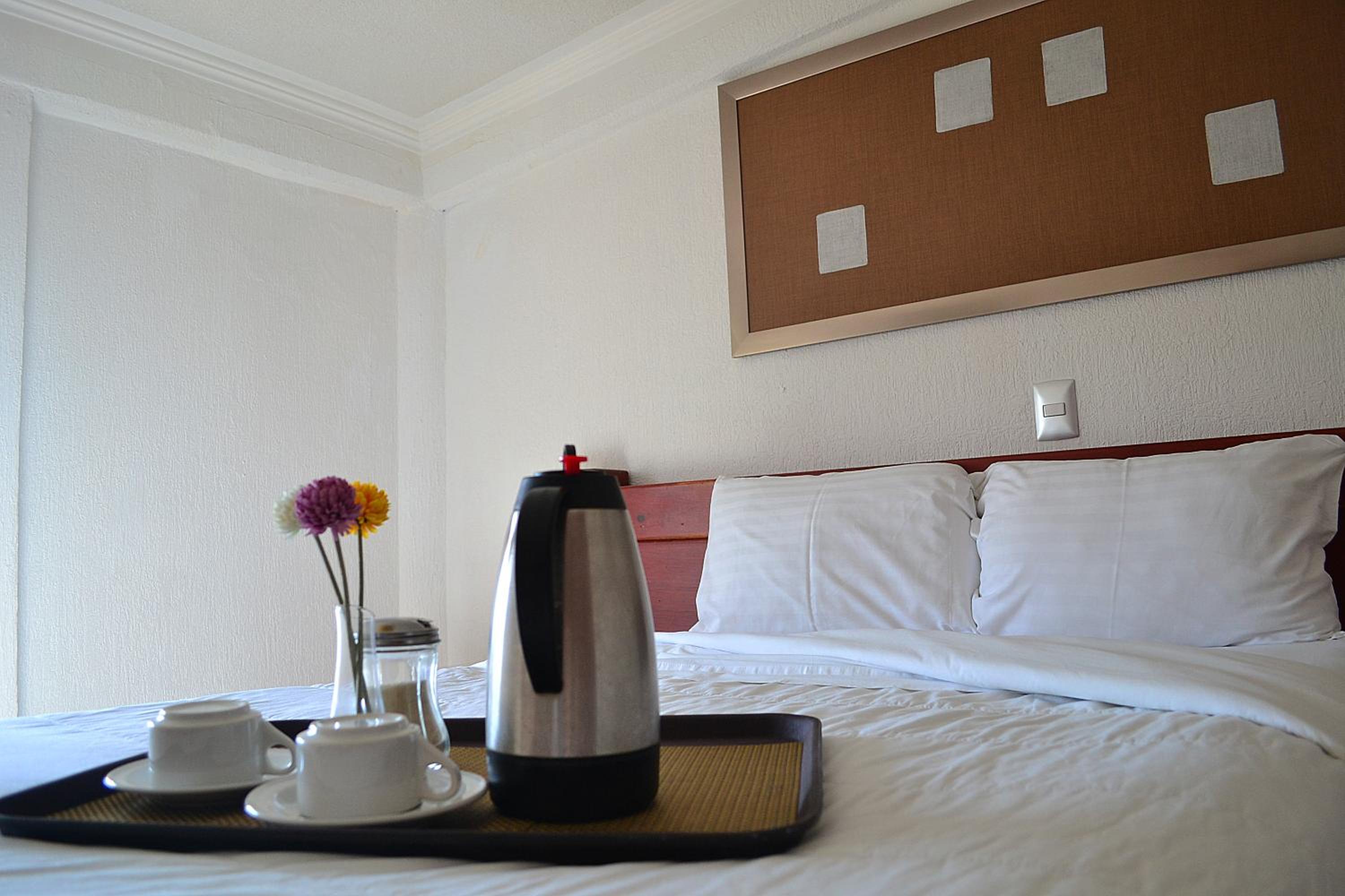 Two-Bedroom Suite - Photo 5