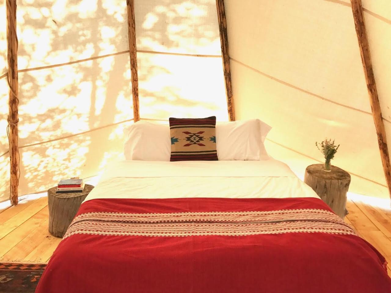 Tewa Glamping Tepee photo 1