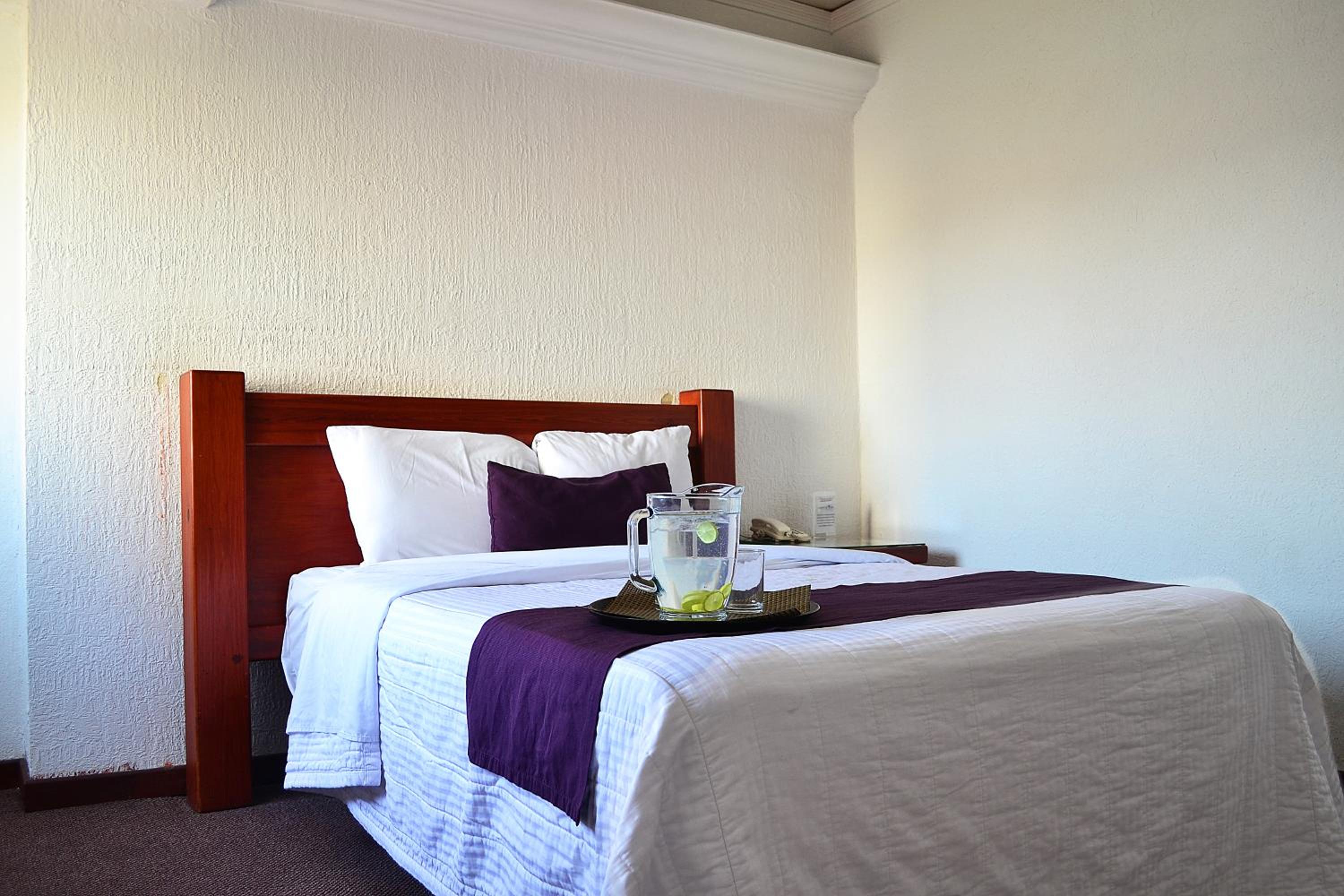 Double Room - Photo 9