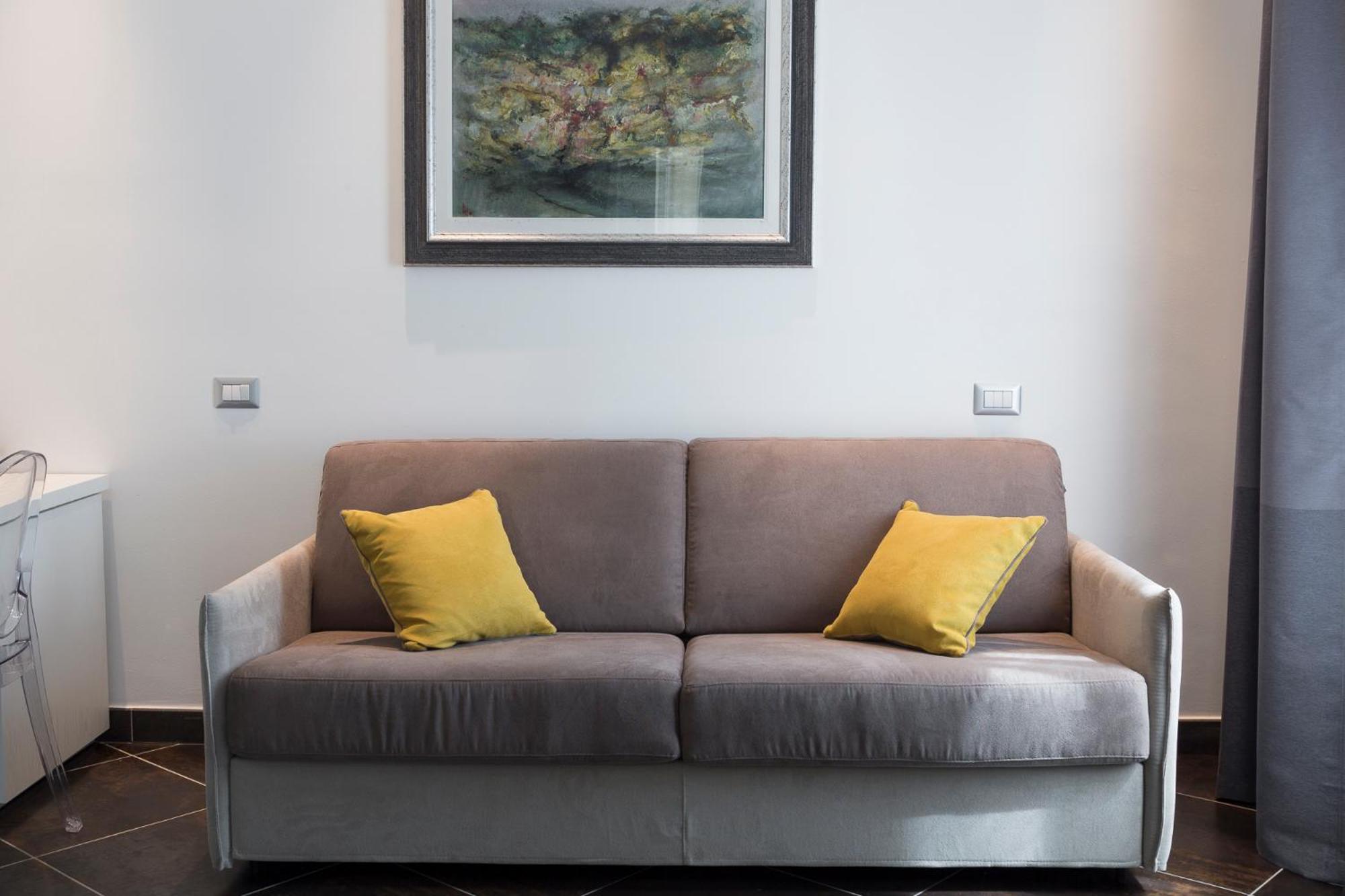 Superior Suite - Photo 5