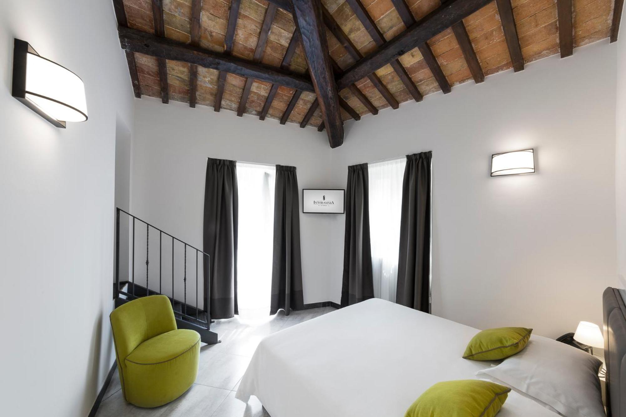 Two-Bedroom Suite - Photo 1