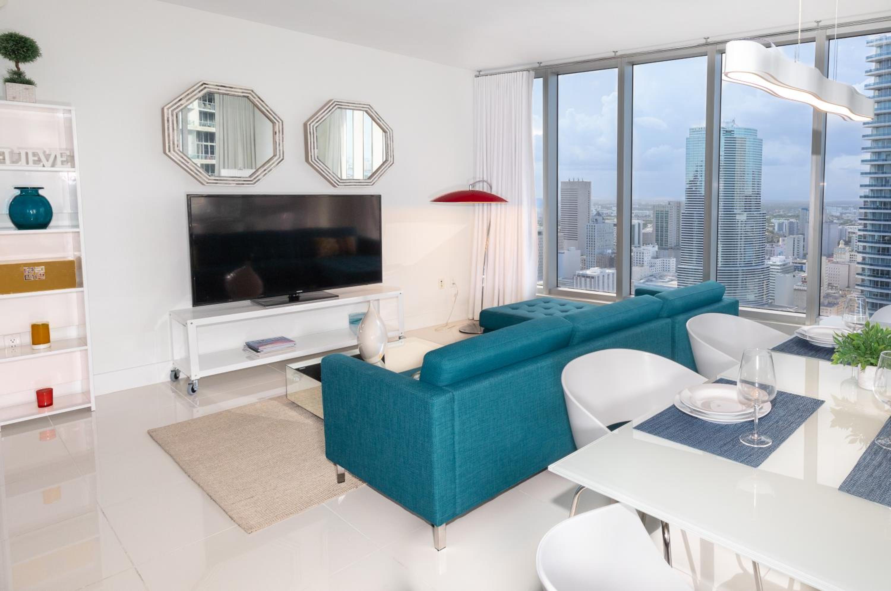 Boutique Two Bedroom Ocean Views Balcony