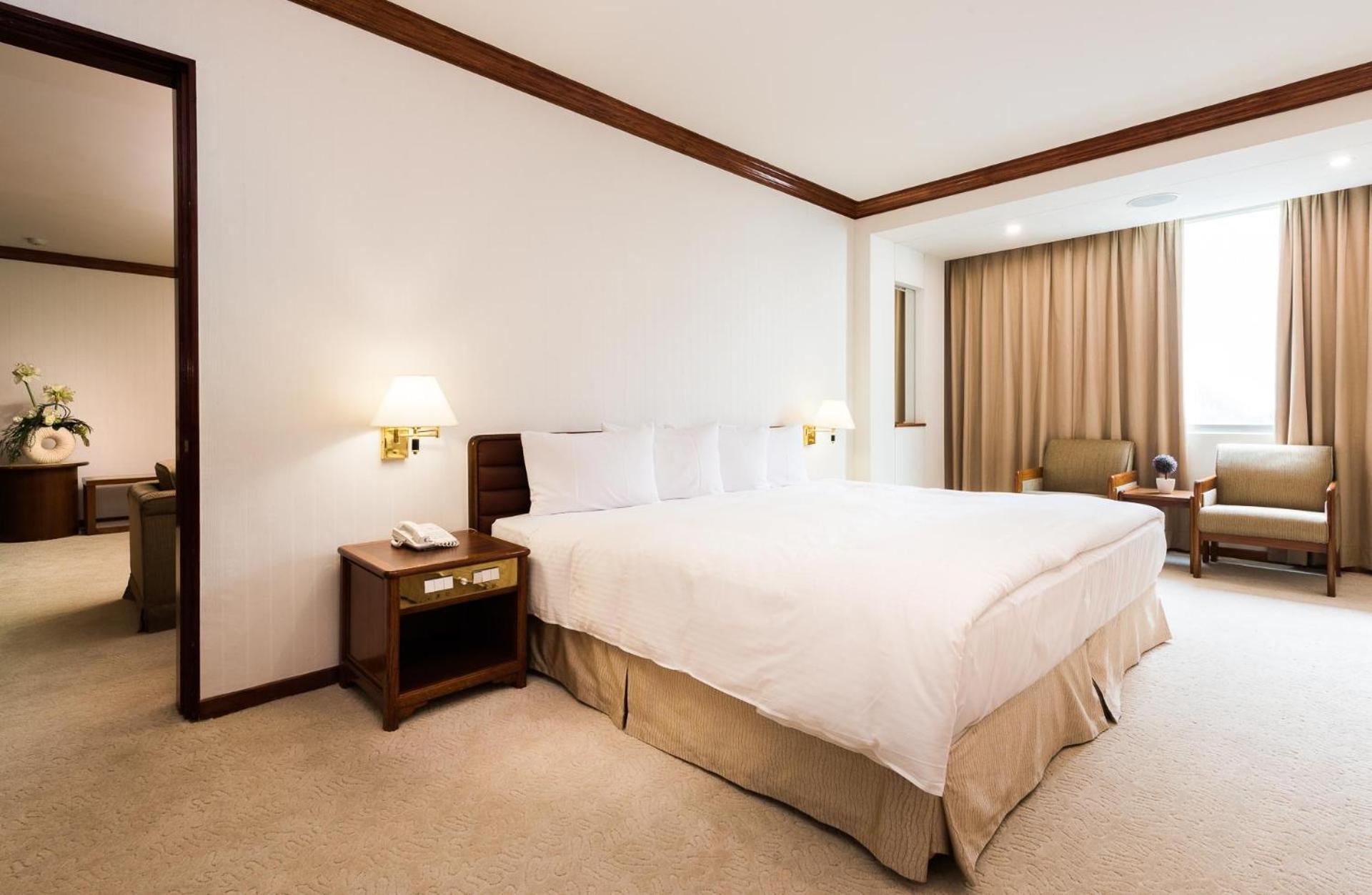King Suite
