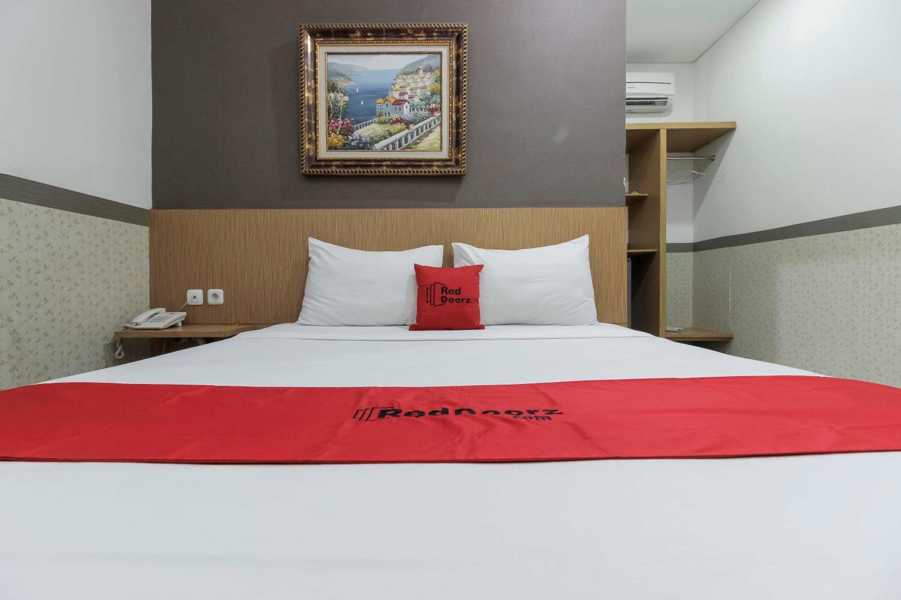 Economy Double Room photo 3