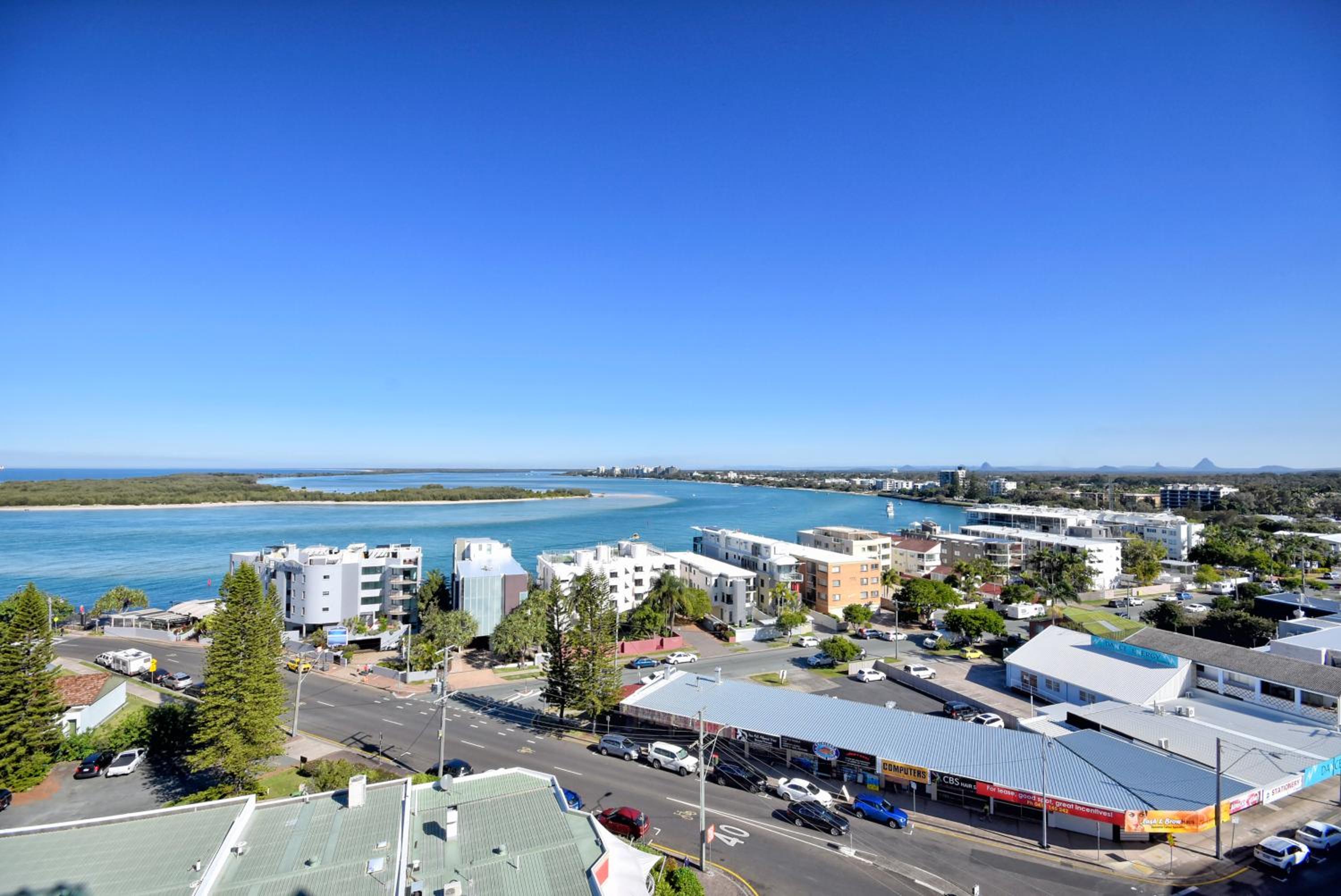 2 Bedroom with Water View - Photo 11