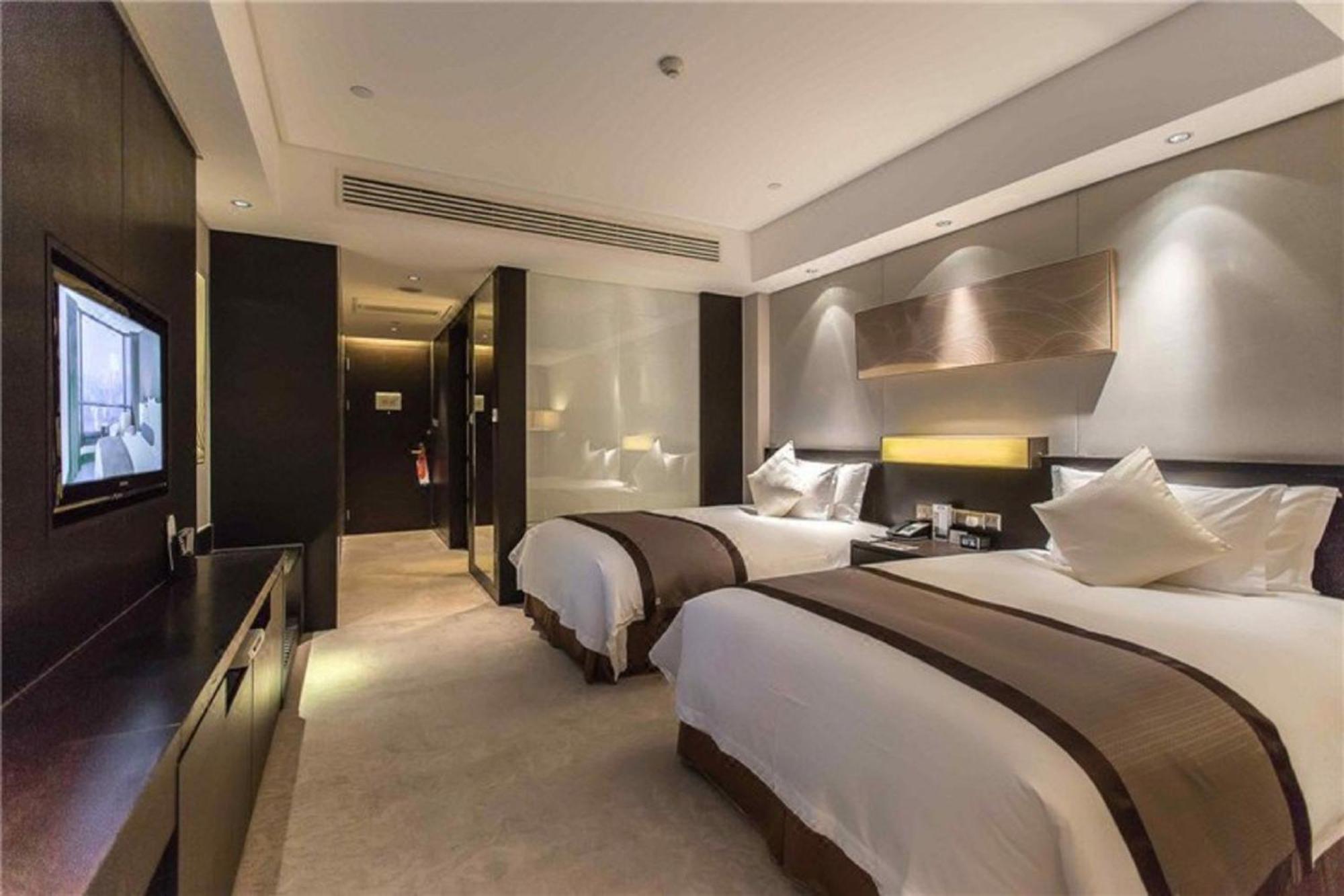 Executive Twin Room with City View photo 1