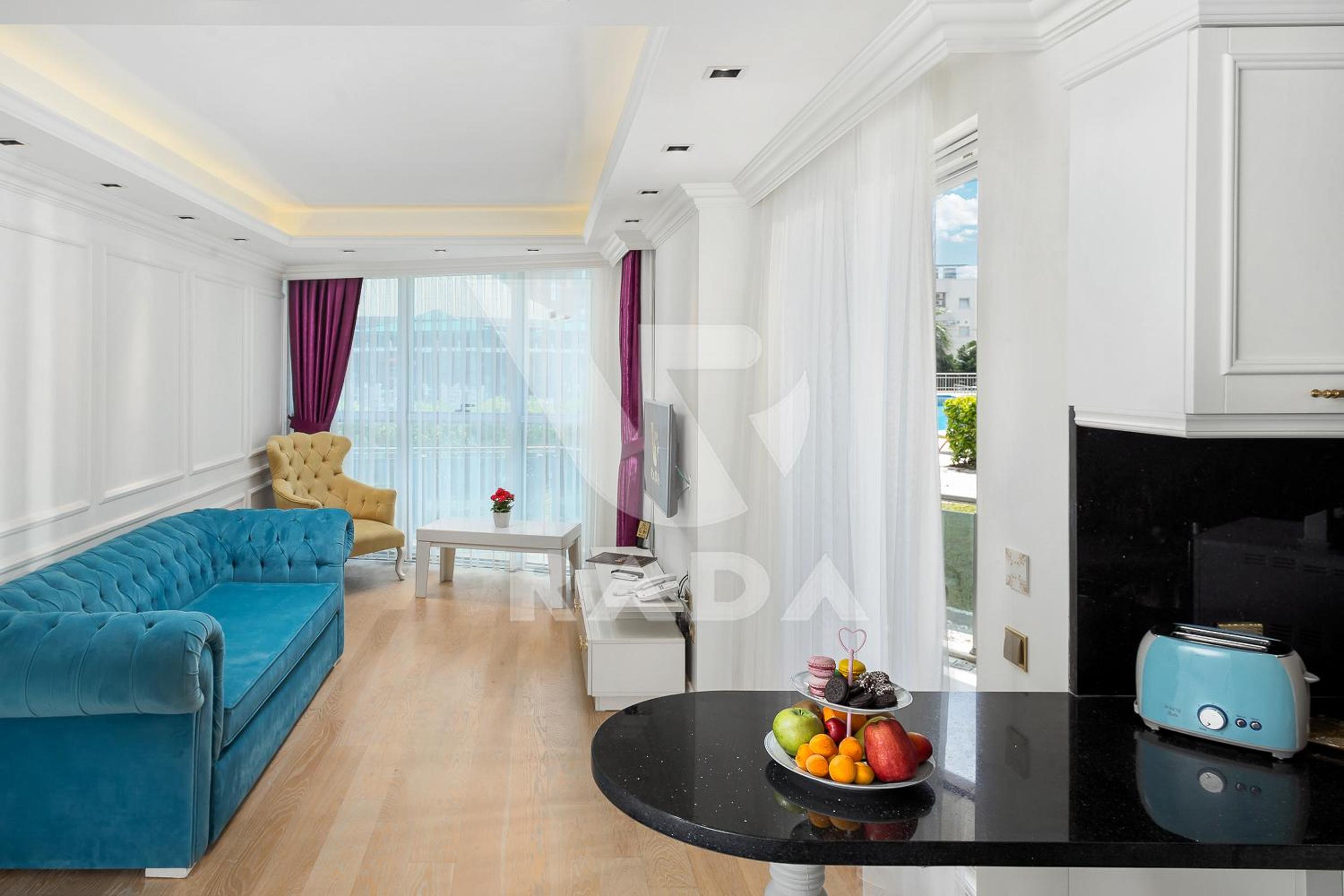 One-Bedroom Apartment With Balcony