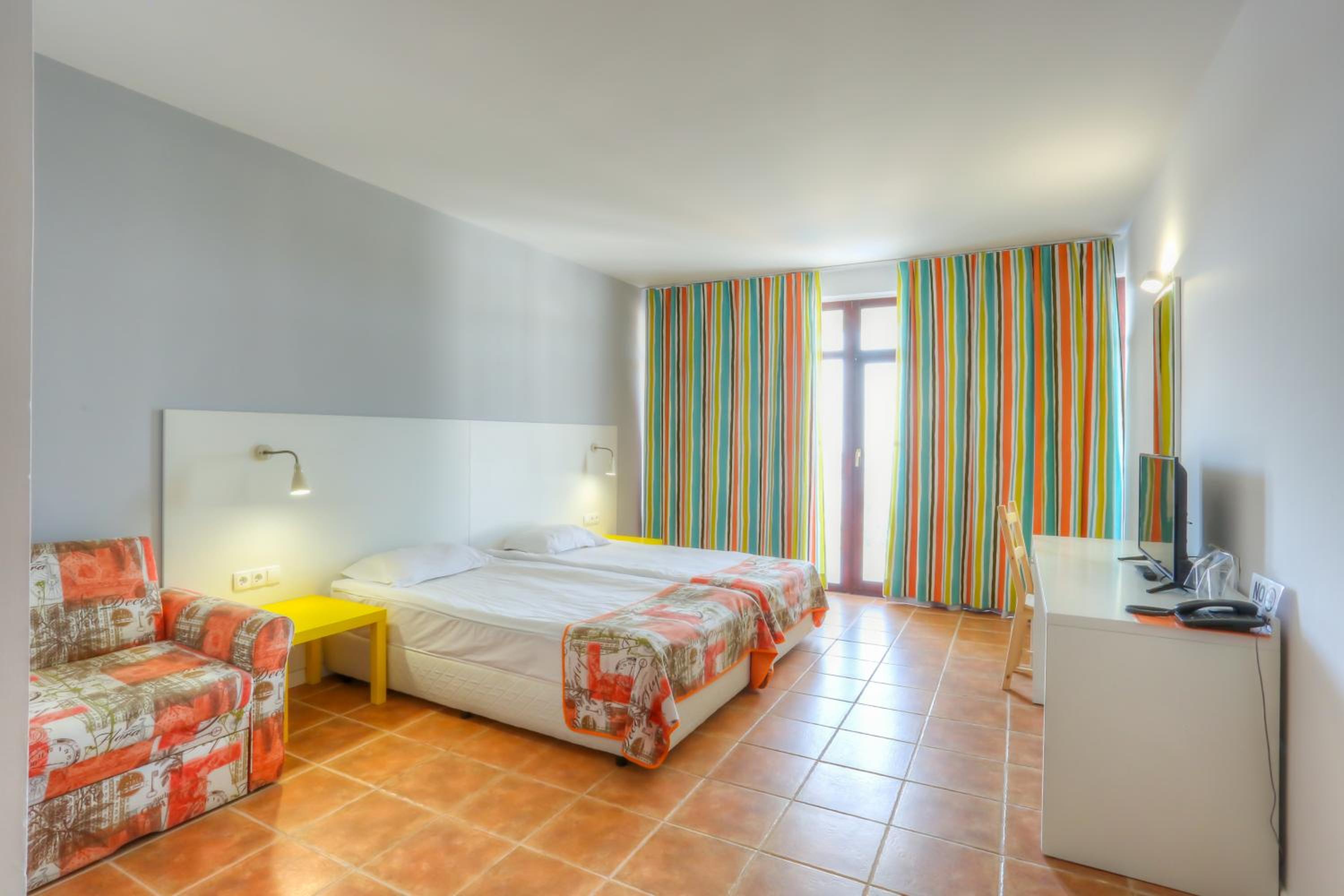 Superior Twin Room With Sea View photo 1