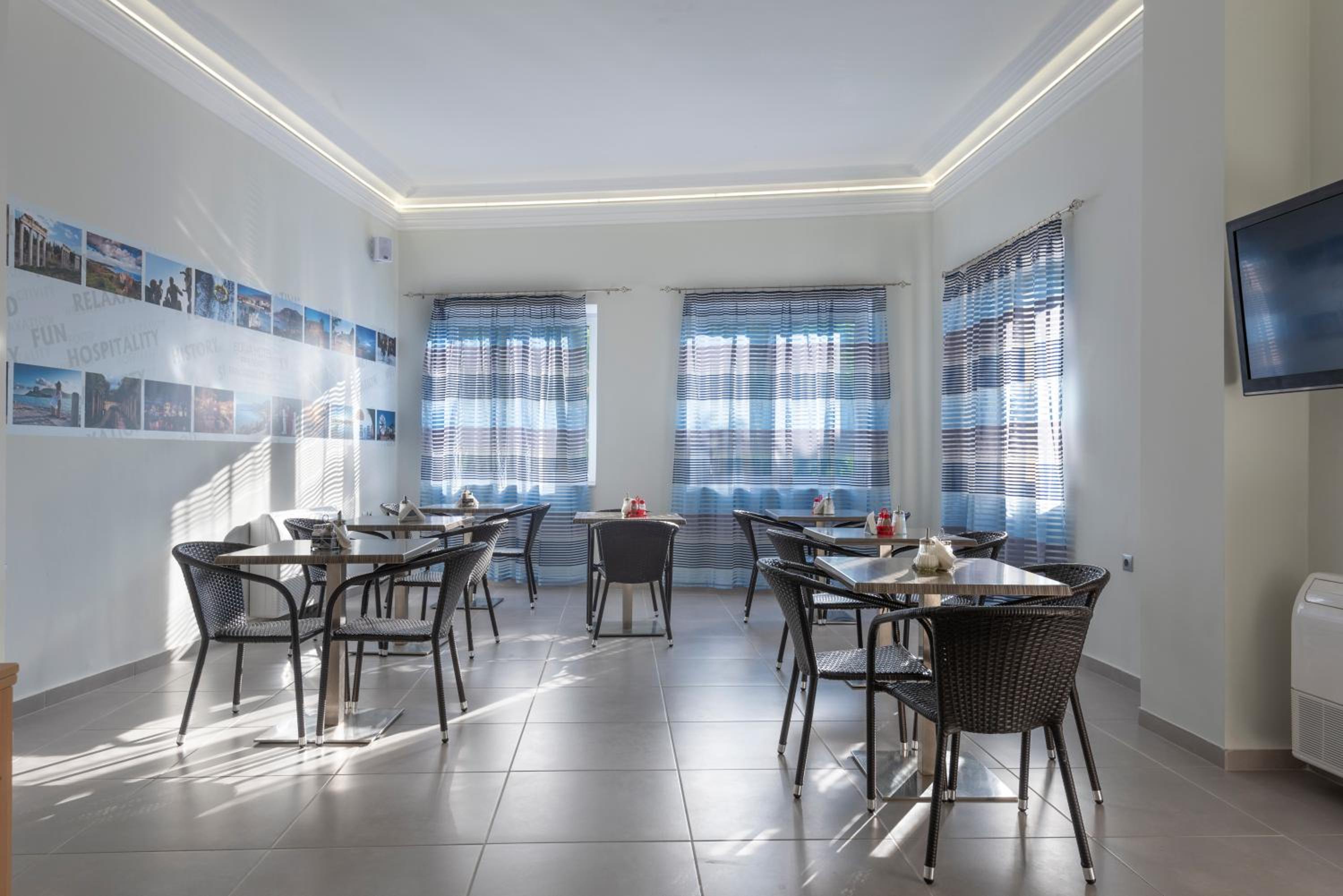 Deluxe Suite - Photo 3