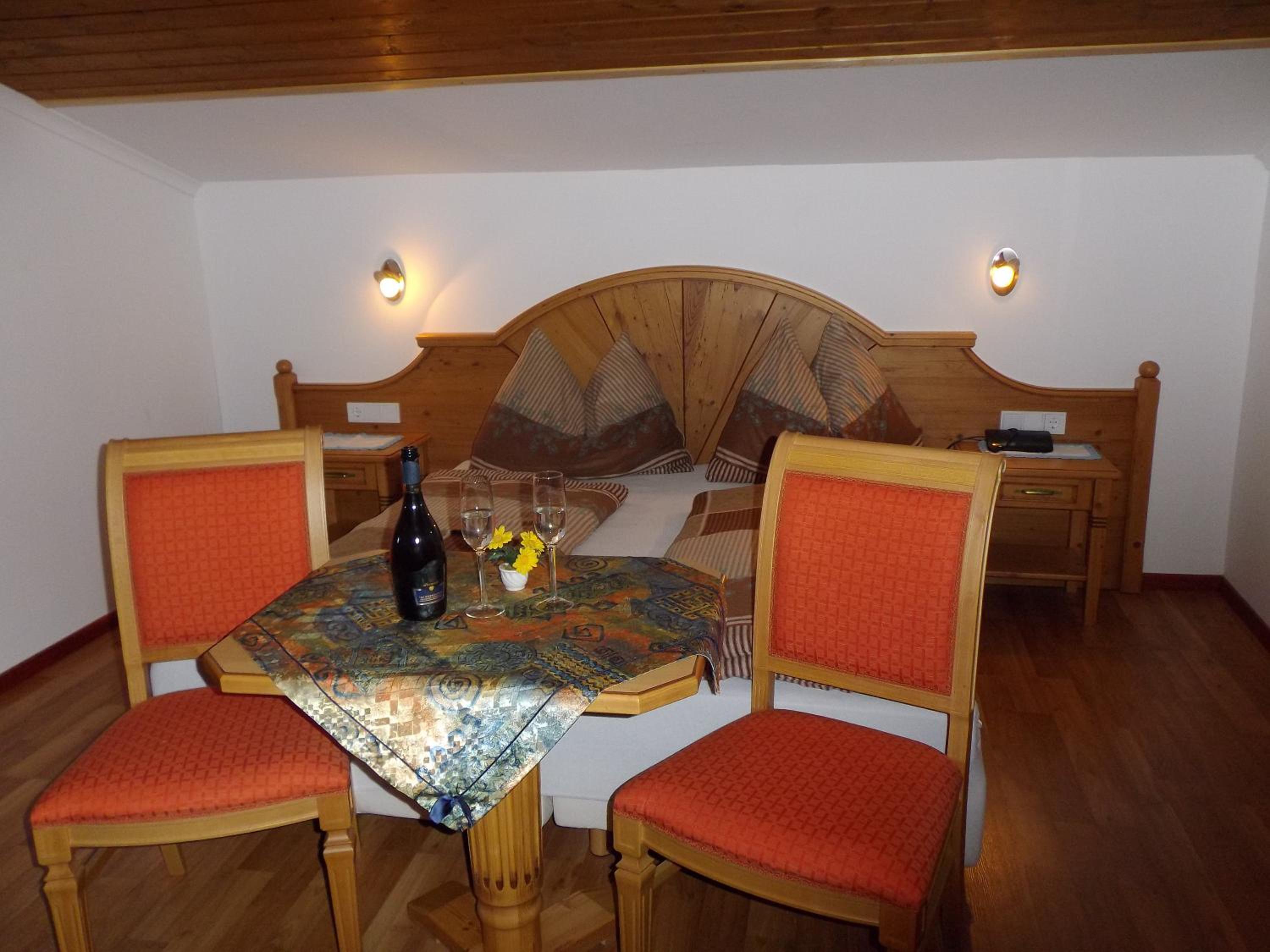 Double Room with Balcony photo 2
