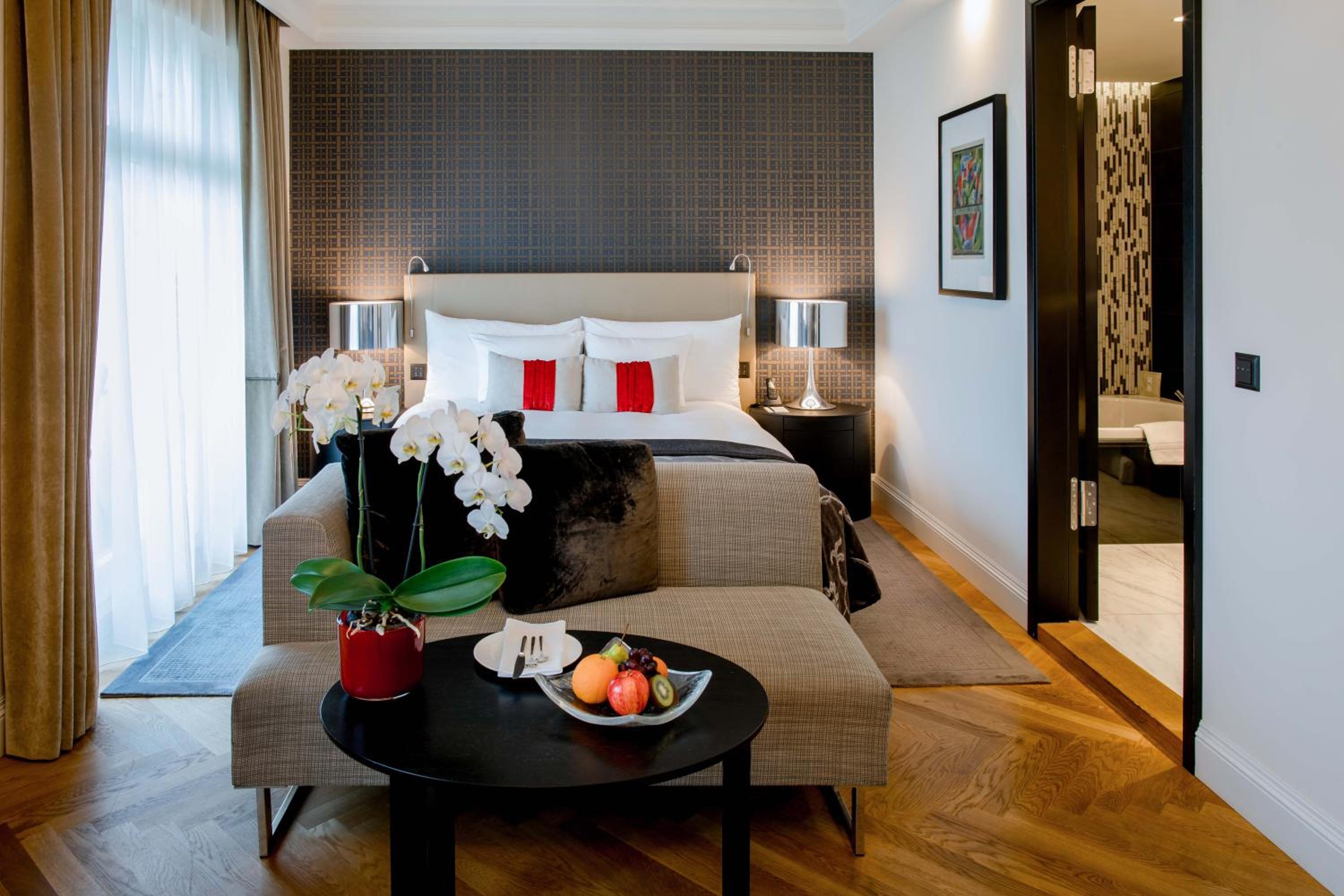 Deluxe Boutique Room - Photo 4