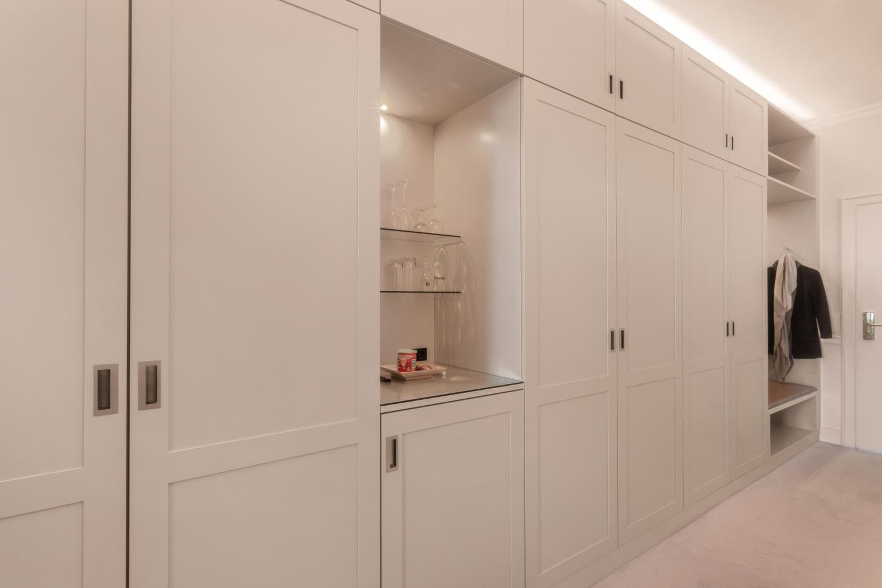 Junior Suite with Sea View (5.-9. Floor) - Photo 2